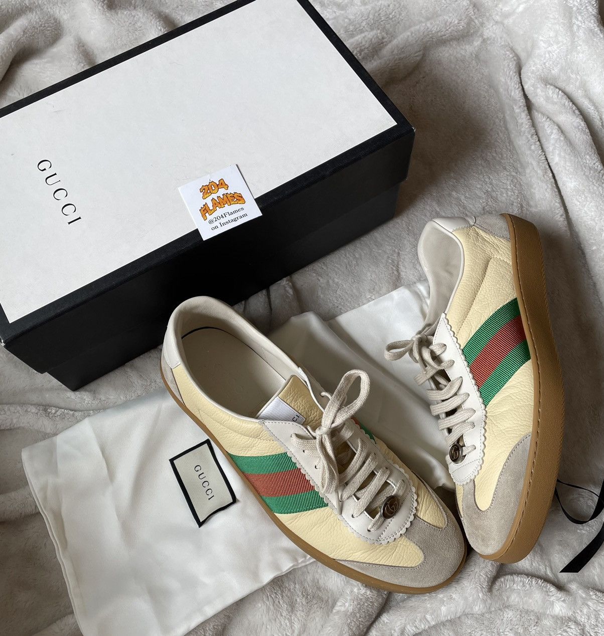 Pre-owned Gucci Low Sneakers In Yellow