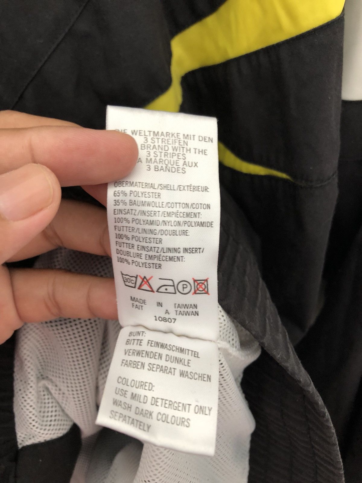 Adidas Vintage 90s Adidas windbreaker Size US L / EU 52-54 / 3 - 5 Thumbnail