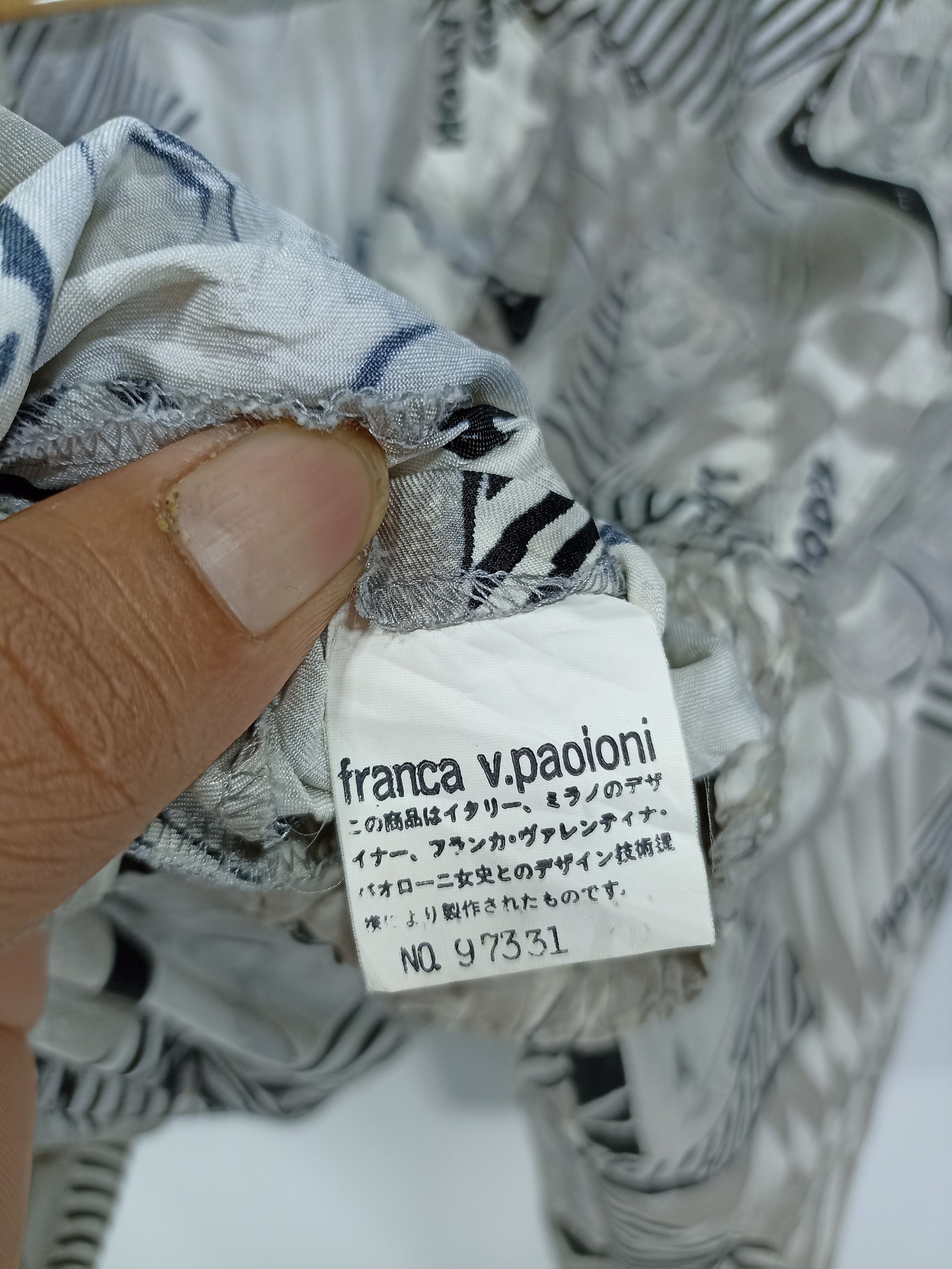 Designer × Japanese Brand × Vintage Vintage Franca V.Paoloni Full Print Croped Cardigan jacket Size US M / EU 48-50 / 2 - 5 Thumbnail