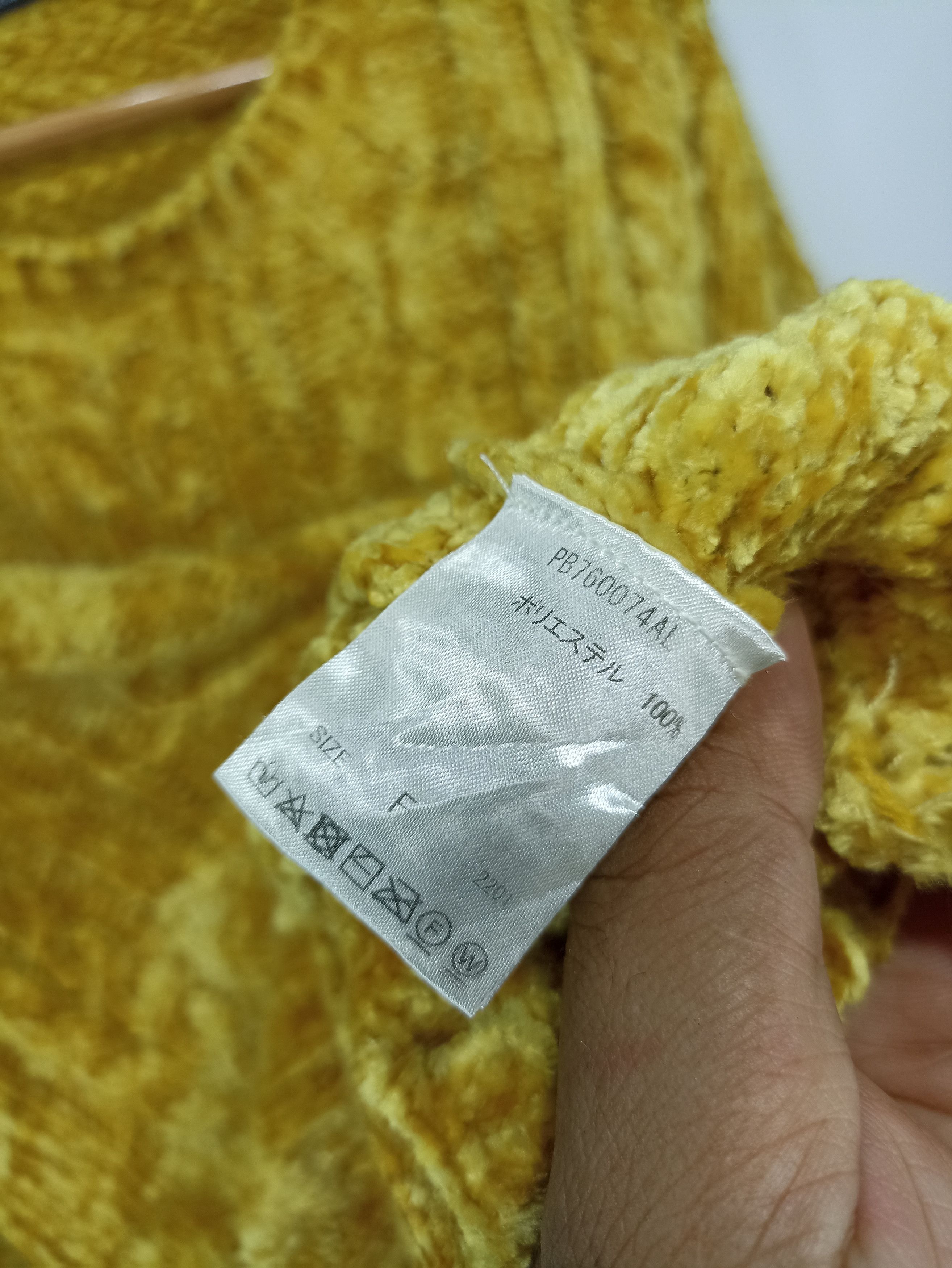 Designer Alicia X Pageboy Balloon Sleeve Croped Sweater Size US M / EU 48-50 / 2 - 5 Thumbnail
