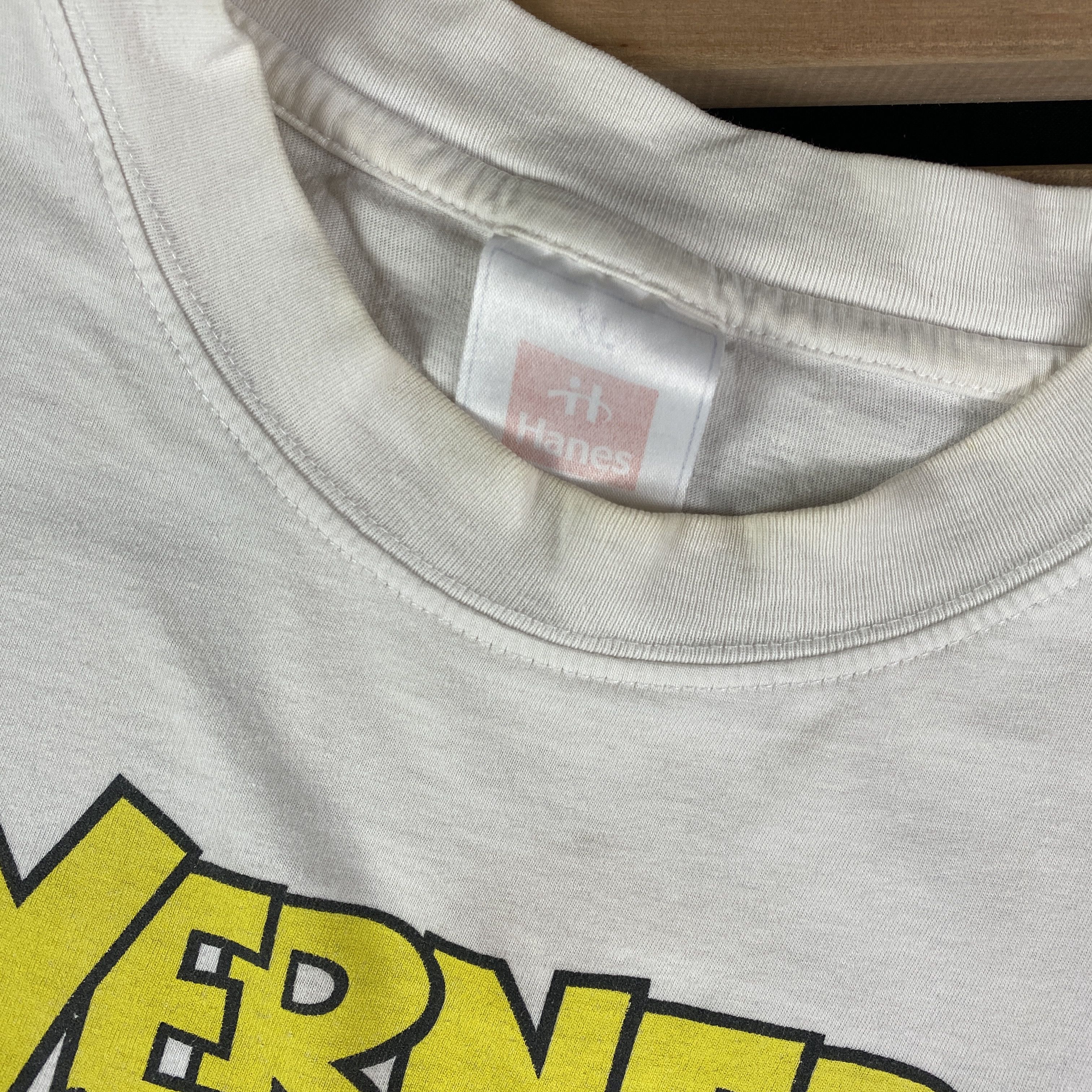 Vintage × Warner Bros Mens Vintage T Shirt Werner Bros Size XL 00s Size US XL / EU 56 / 4 - 4 Thumbnail