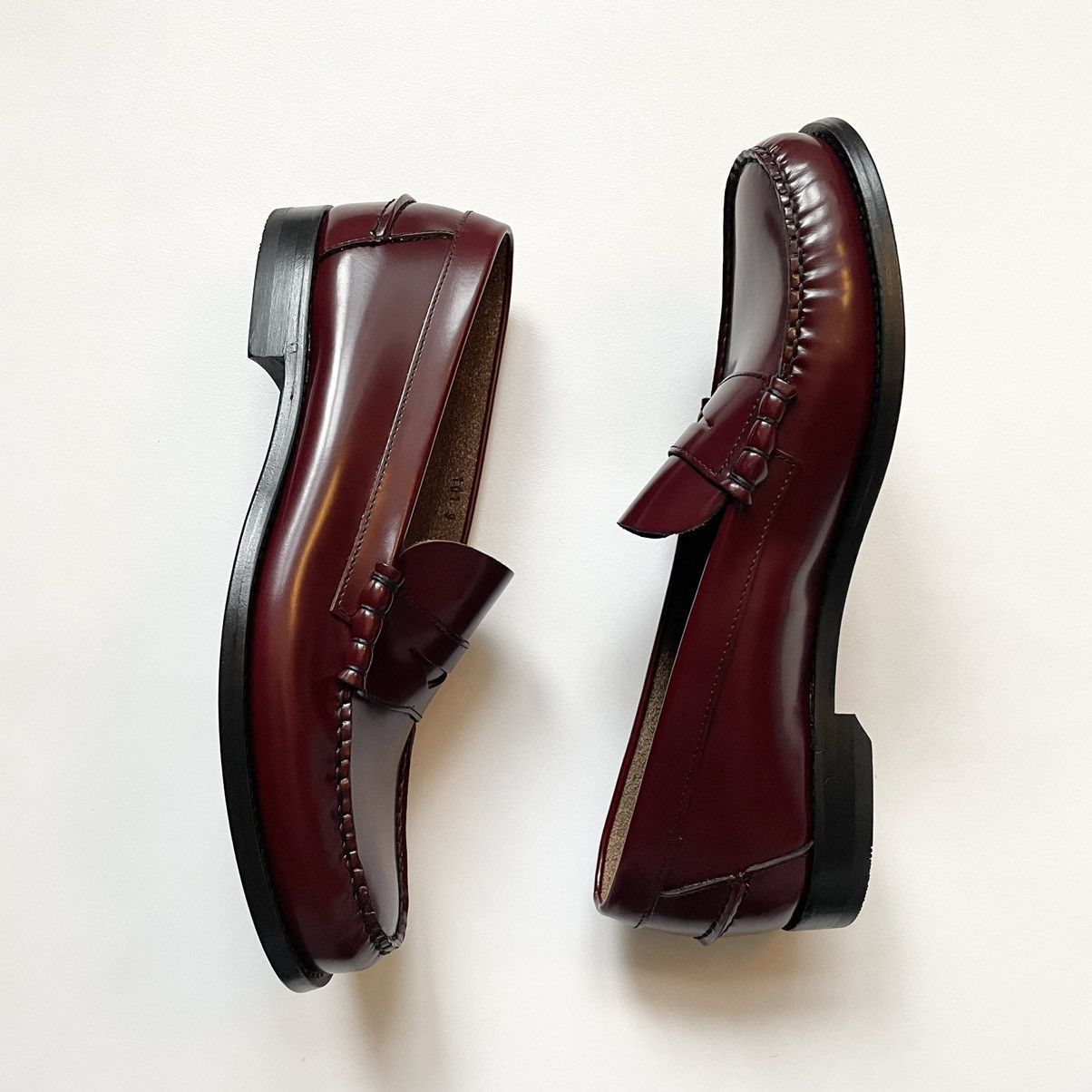 Prada Polished Oxblood Leather Loafers Size US 9 / EU 42 - 10 Thumbnail