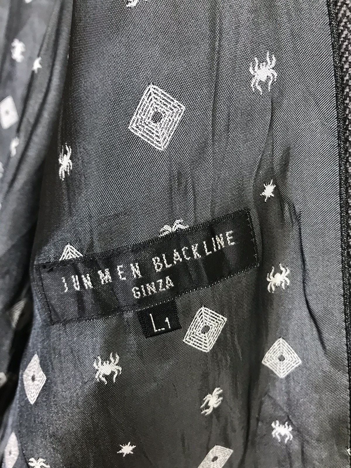 Japanese Brand Japanese Brand Jun Men Black Line Back Buckle Jackets Size US XS / EU 42 / 0 - 4 Thumbnail
