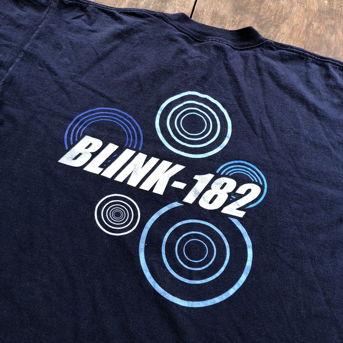 Band Tees Vintage Blink-182 Band T Shirt Size US XL / EU 56 / 4 - 3 Thumbnail