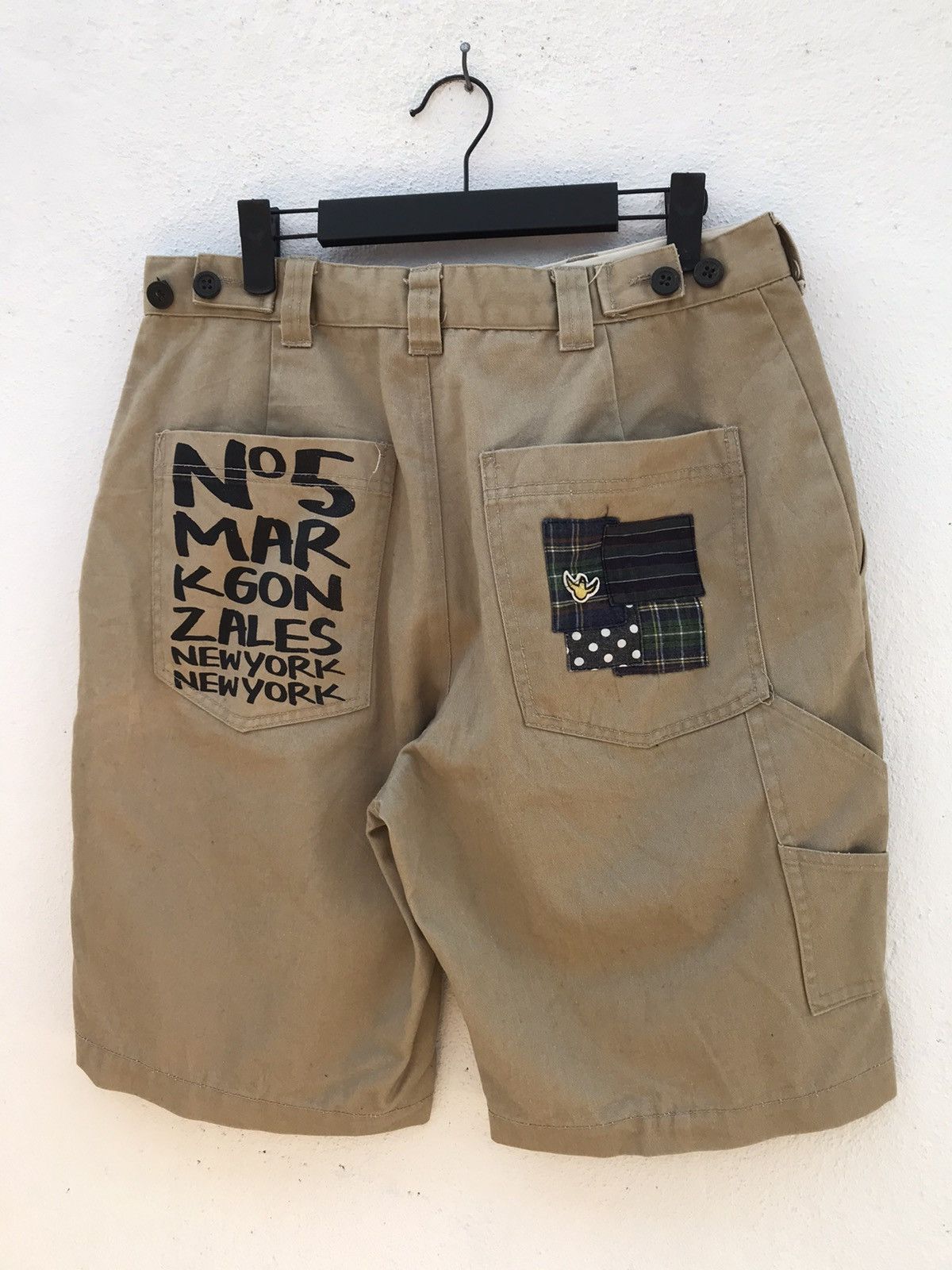 Designer Mark Gonzalez New York Short Pants Size US 33 - 1 Thumbnail