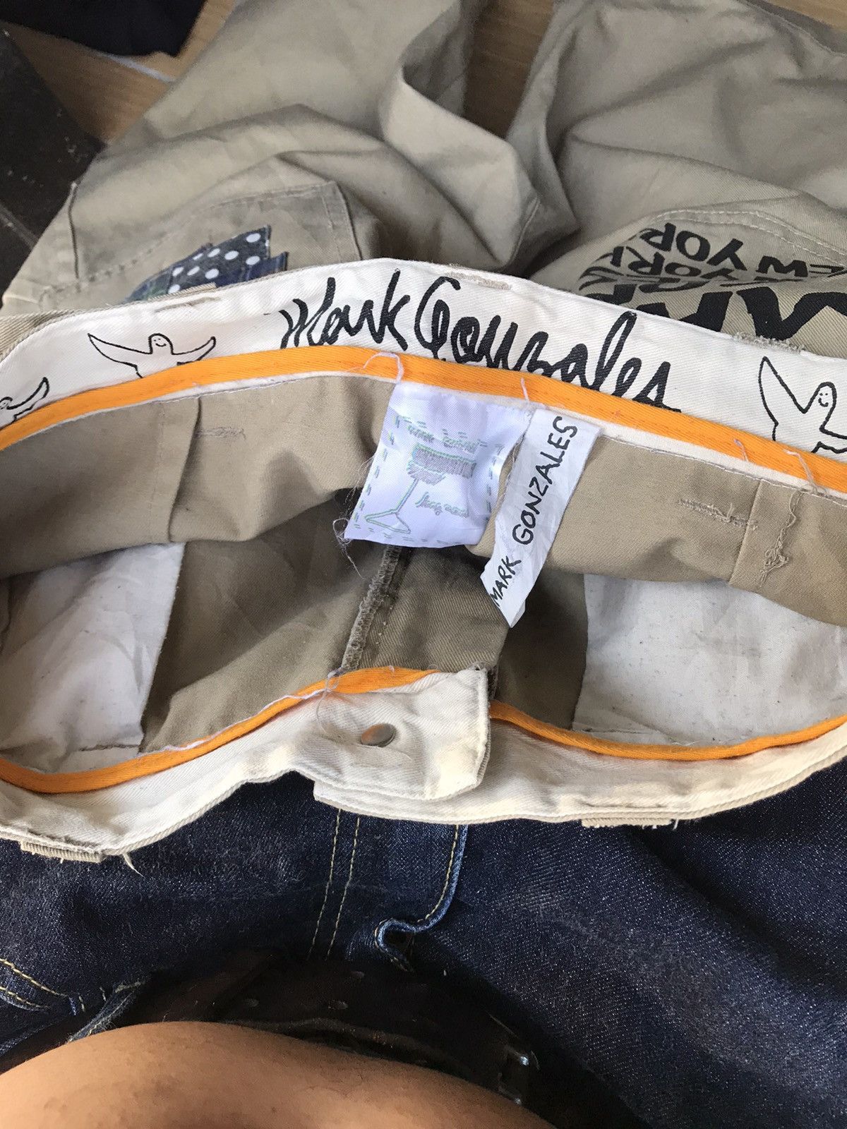 Designer Mark Gonzalez New York Short Pants Size US 33 - 6 Thumbnail