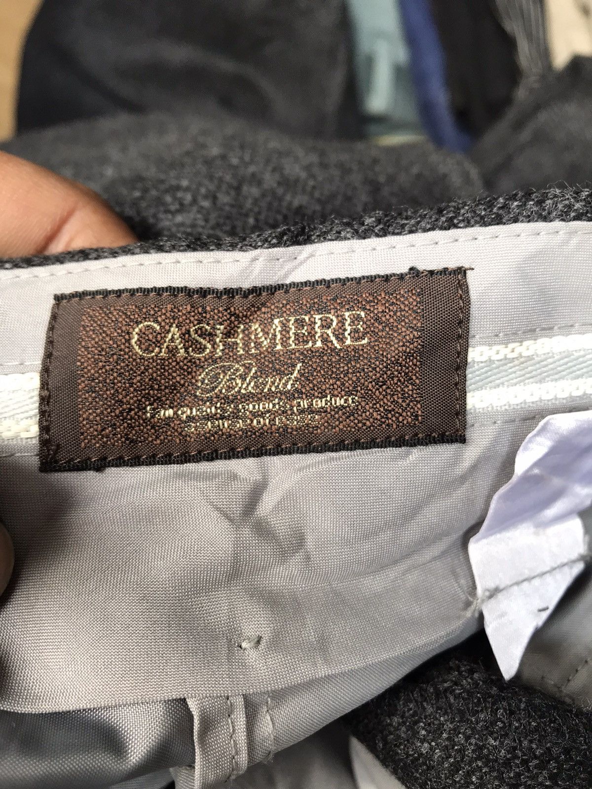 Japanese Brand Cashmere Blends Wool Trousers Size US 34 / EU 50 - 9 Thumbnail