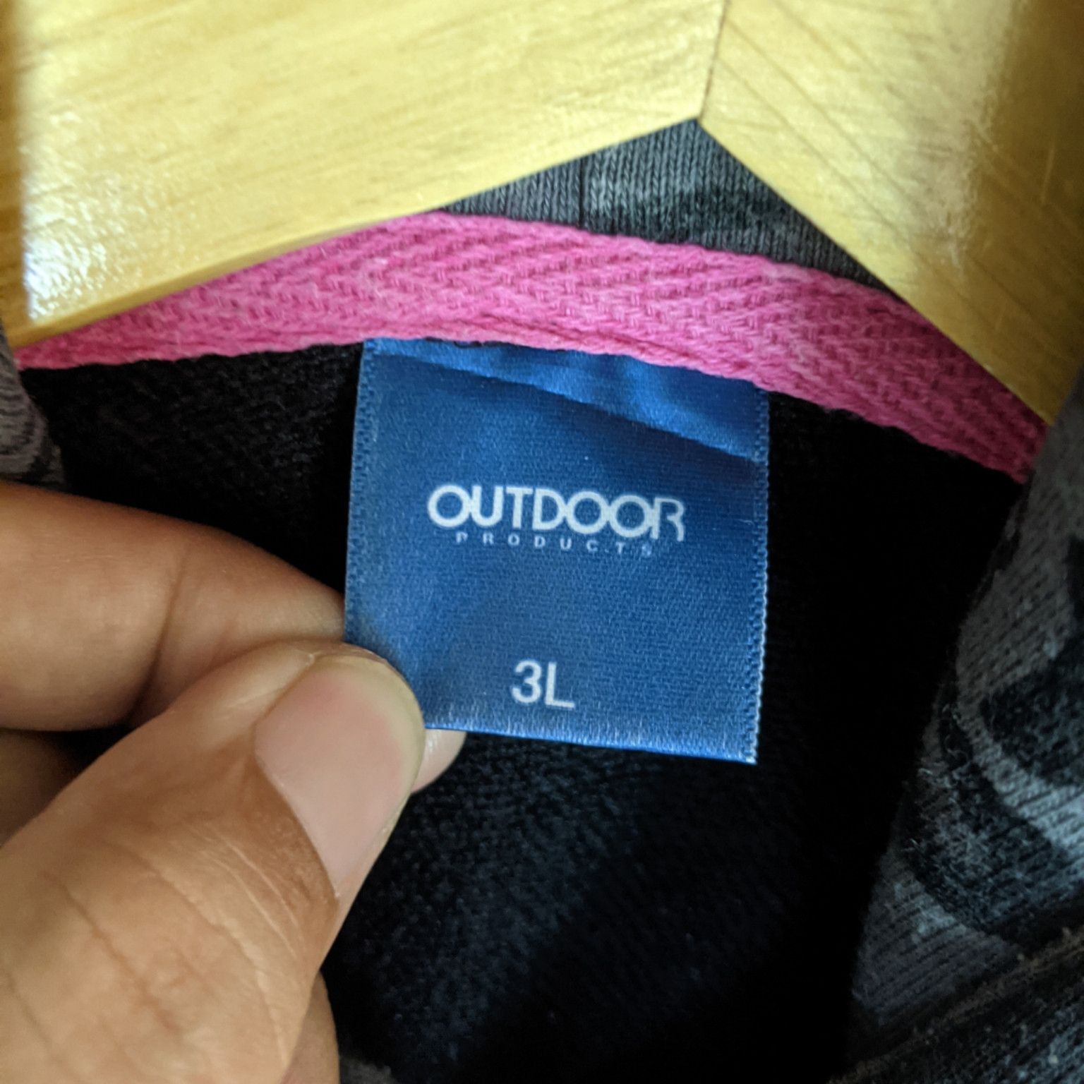 Japanese Brand OUTDOOR Big Spell Out Logo Hoodie Jumper Sweatshirt Size US M / EU 48-50 / 2 - 8 Thumbnail