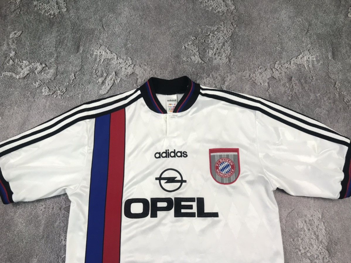 Adidas × Vintage Bayern Munich 1996-97 Away Football Shirt Scholl #7,Adidas Size US S / EU 44-46 / 1 - 4 Thumbnail