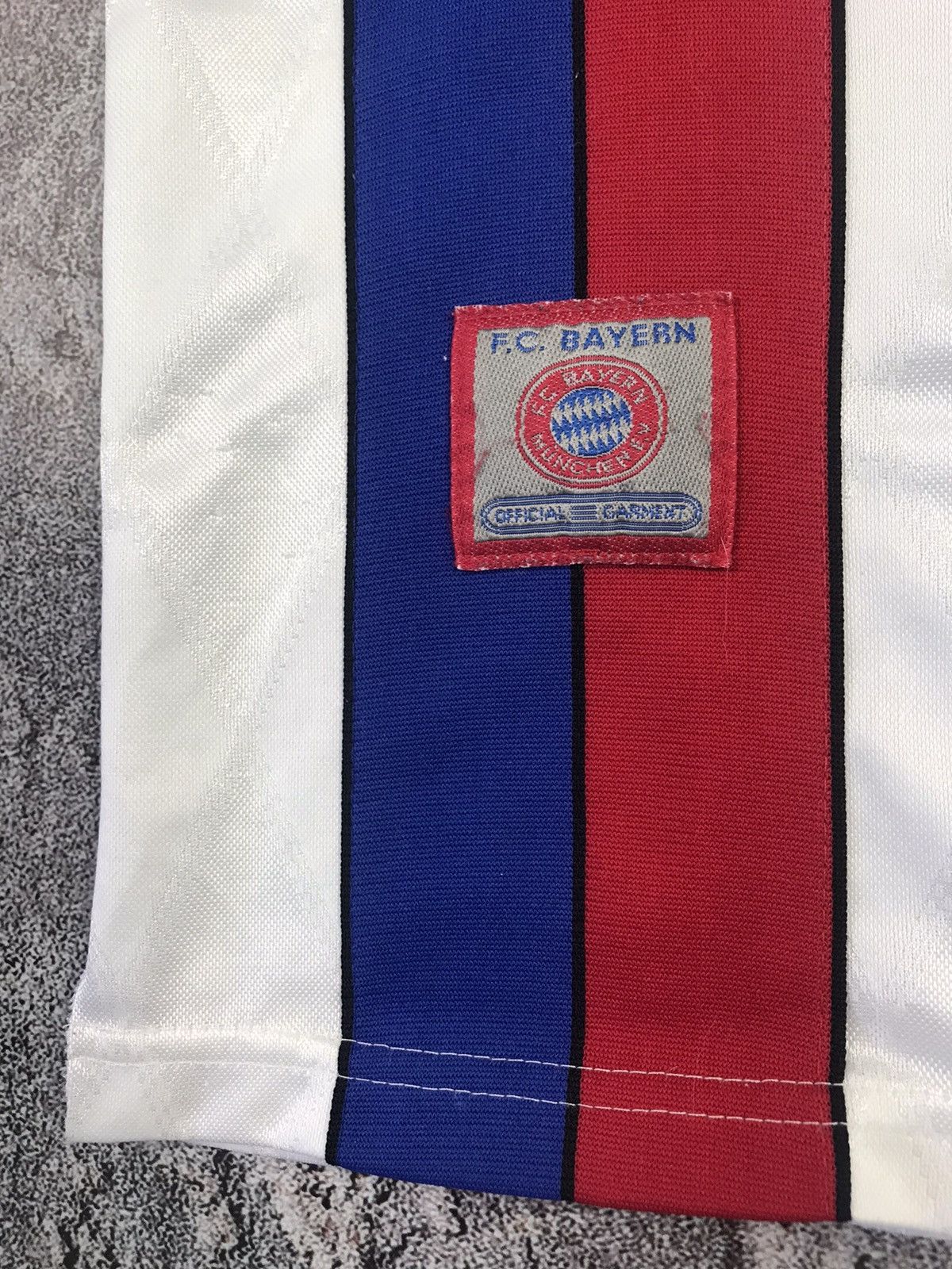 Adidas × Vintage Bayern Munich 1996-97 Away Football Shirt Scholl #7,Adidas Size US S / EU 44-46 / 1 - 7 Thumbnail