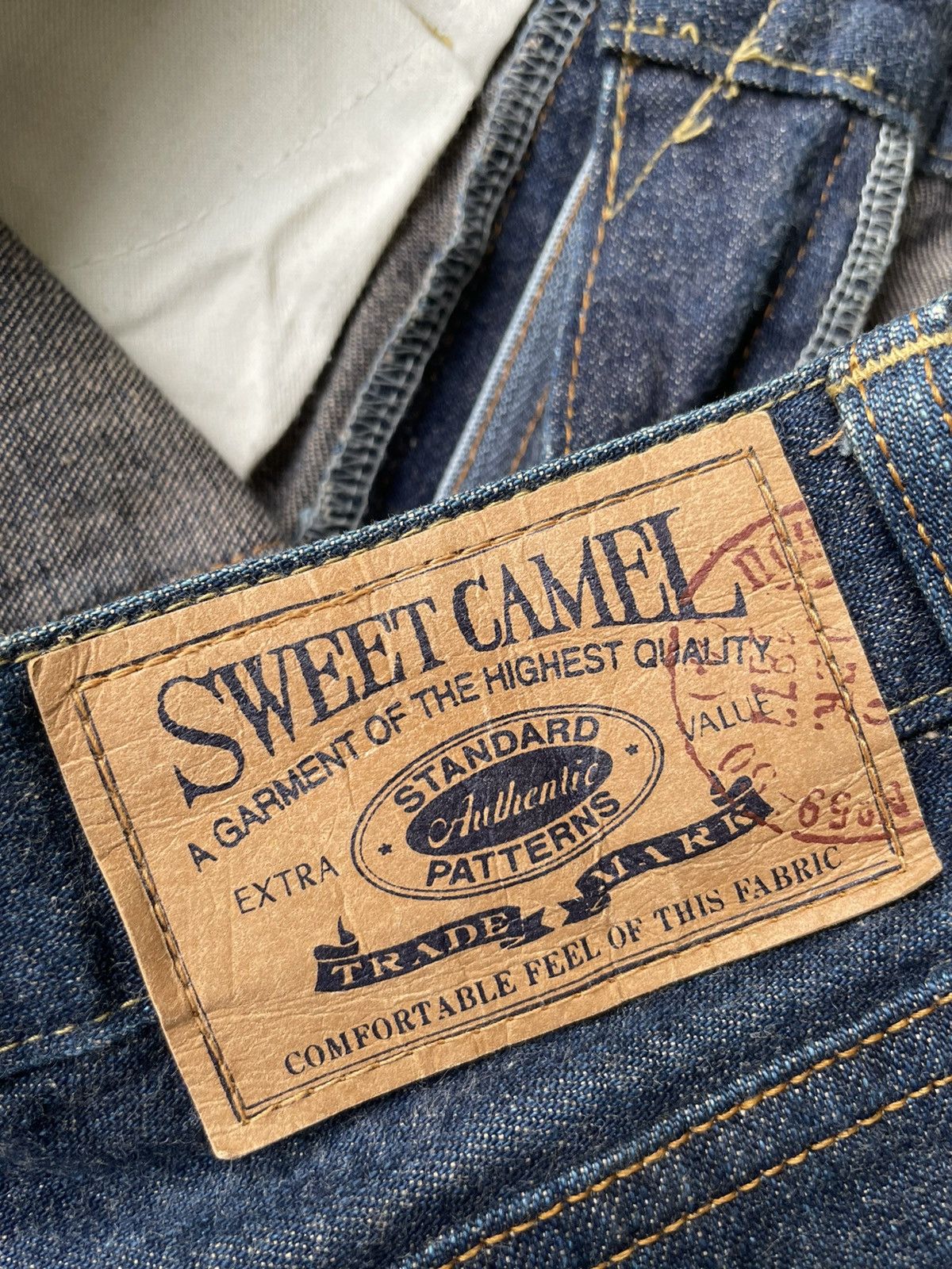 Japanese Brand × Vintage Sweet CAMEL Vintage Redline Selvedge Denim Size US 27 - 13 Thumbnail