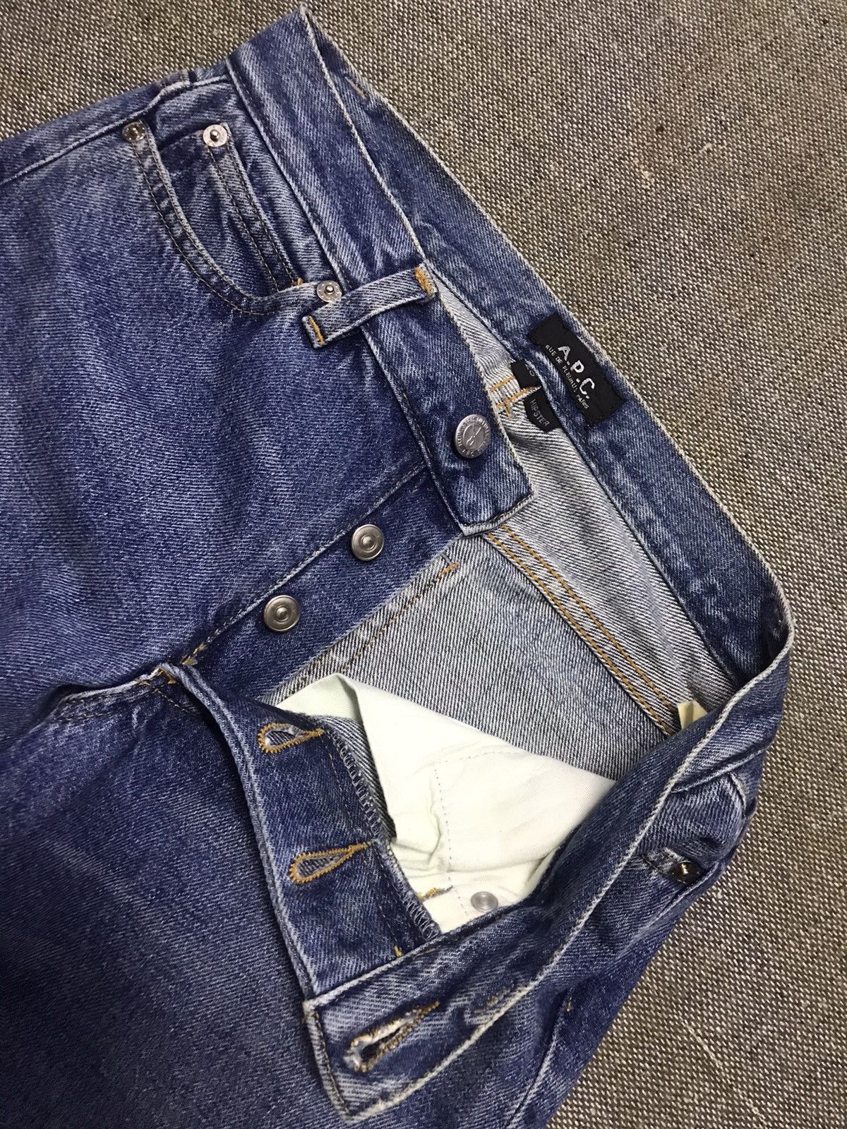 A.P.C. × Vintage APC Selvedge Denim Jeans Size 27 sun faded Size 27" / US 4 / IT 40 - 4 Thumbnail