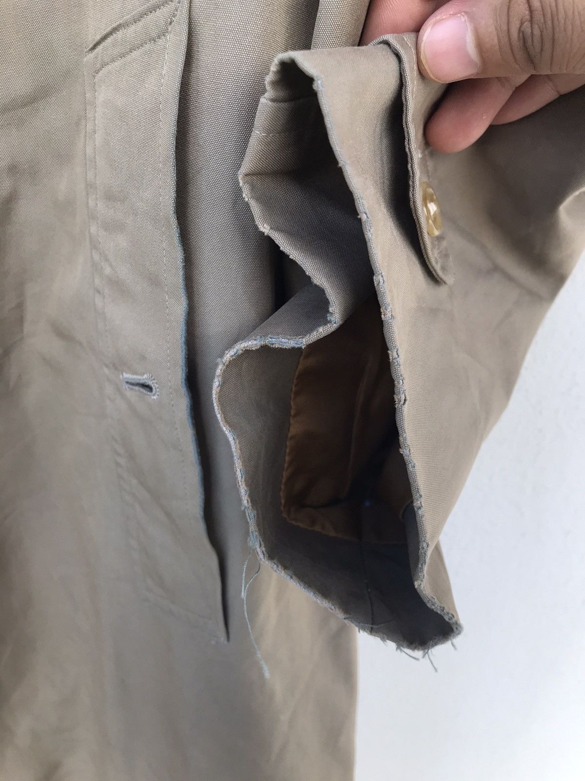 Burberry × Vintage Vintage Burberry's Trench Coat Size US L / EU 52-54 / 3 - 11 Thumbnail