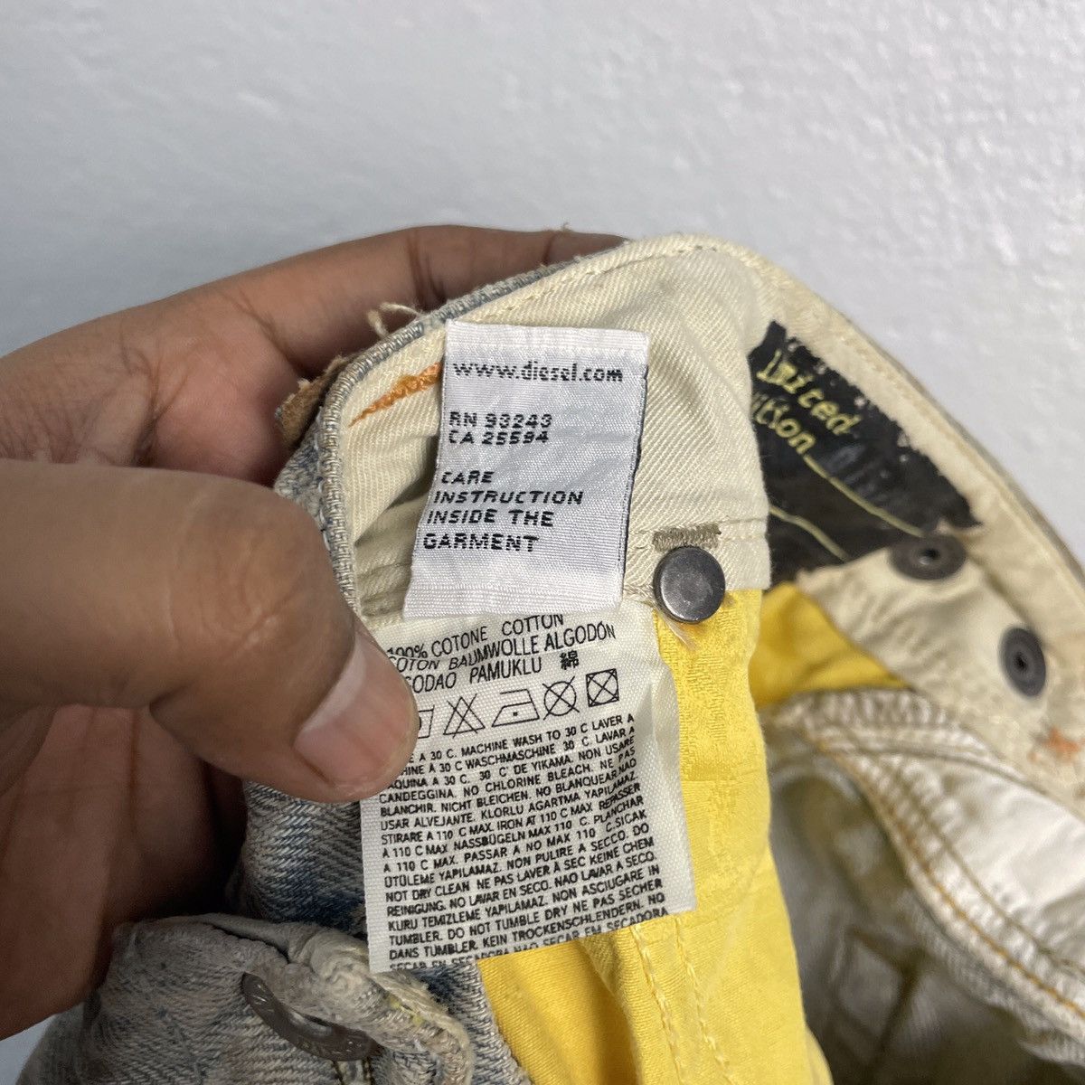 Diesel Vintage Diesel Distressed Denim Size US 31 - 7 Thumbnail