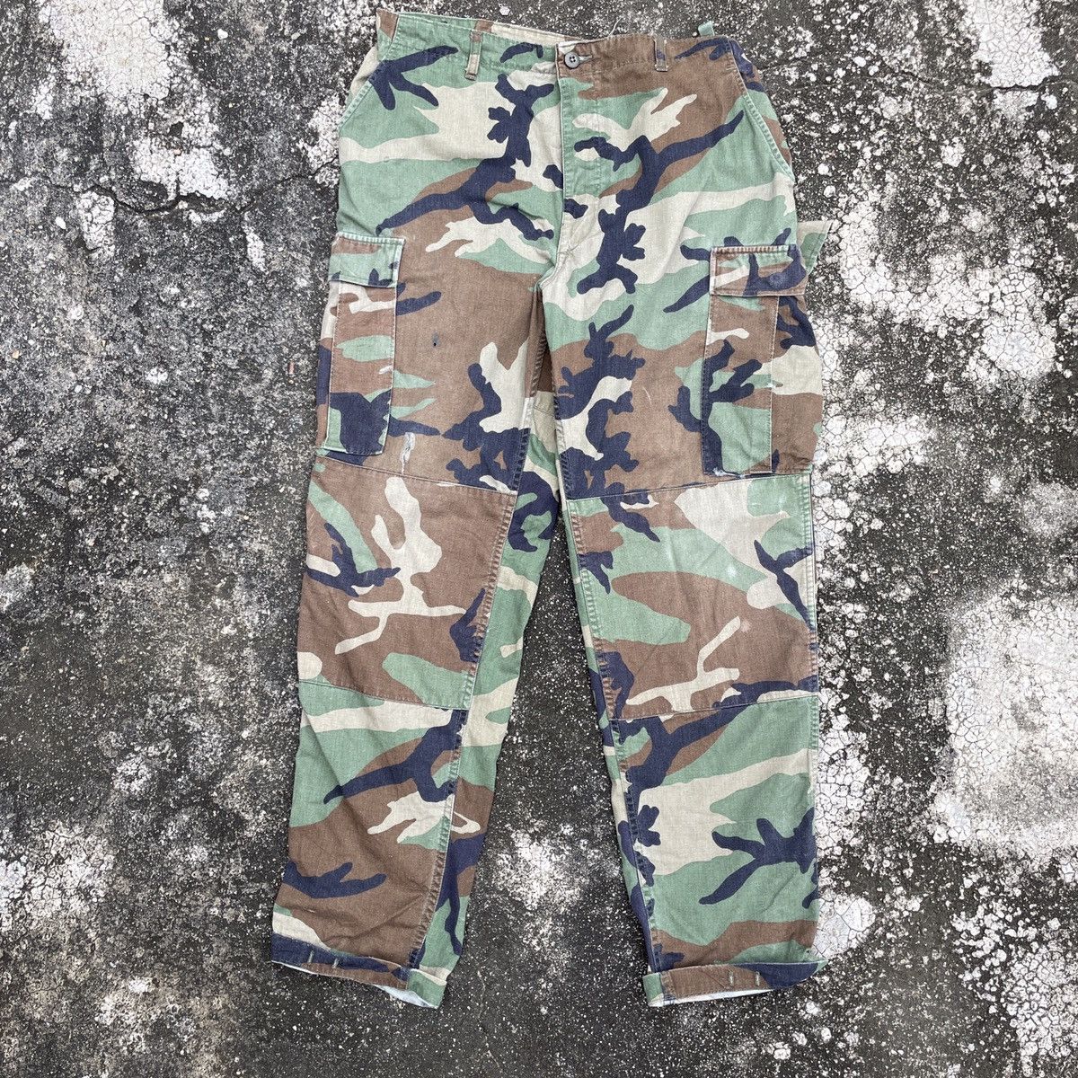 Vintage Vintage Military Army Distressed Cargo Pants Size US 37 - 1 Thumbnail