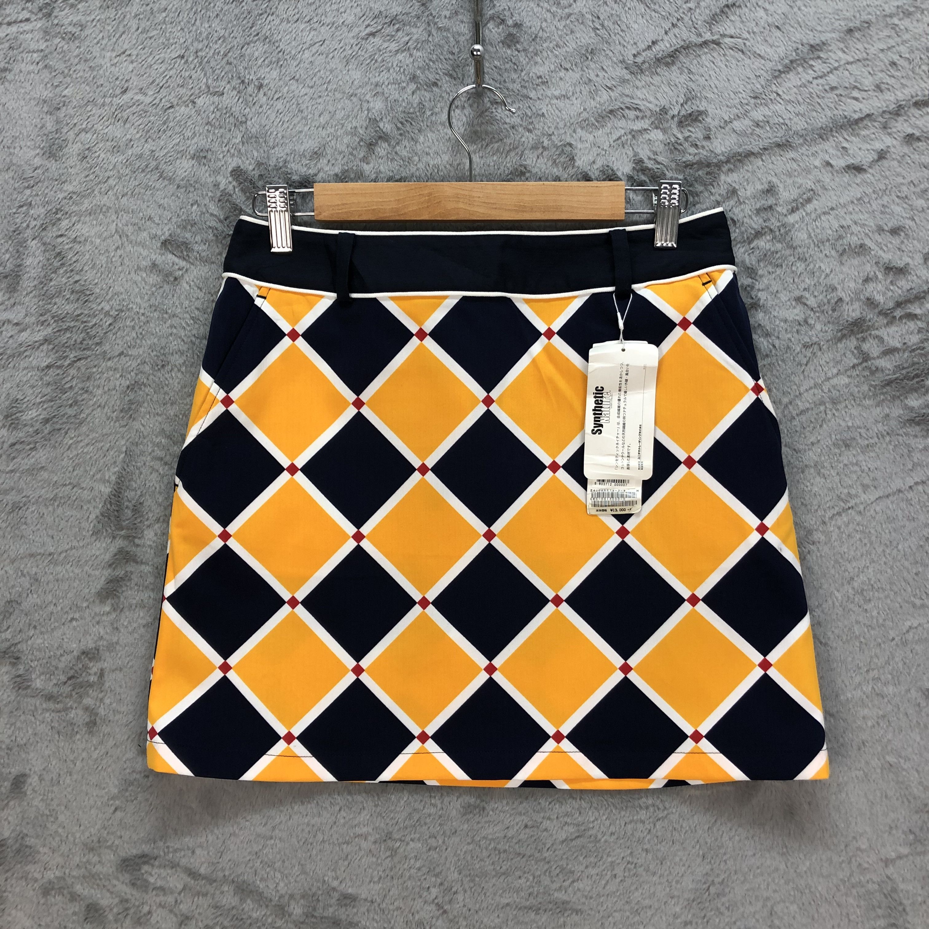 Callaway NWT CALLAWAY SYNTHETIC NATURE MINI SKIRTS #6067-216 Size 30" / US 8 / IT 44 - 1 Thumbnail