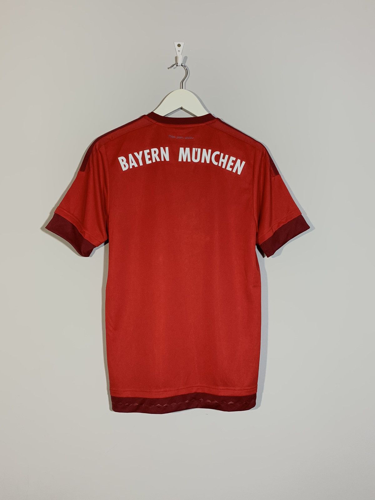 Adidas Bayern Munchen Adidas 2015/16 Y2k Streetwear Football Shirt Size US S / EU 44-46 / 1 - 9 Thumbnail