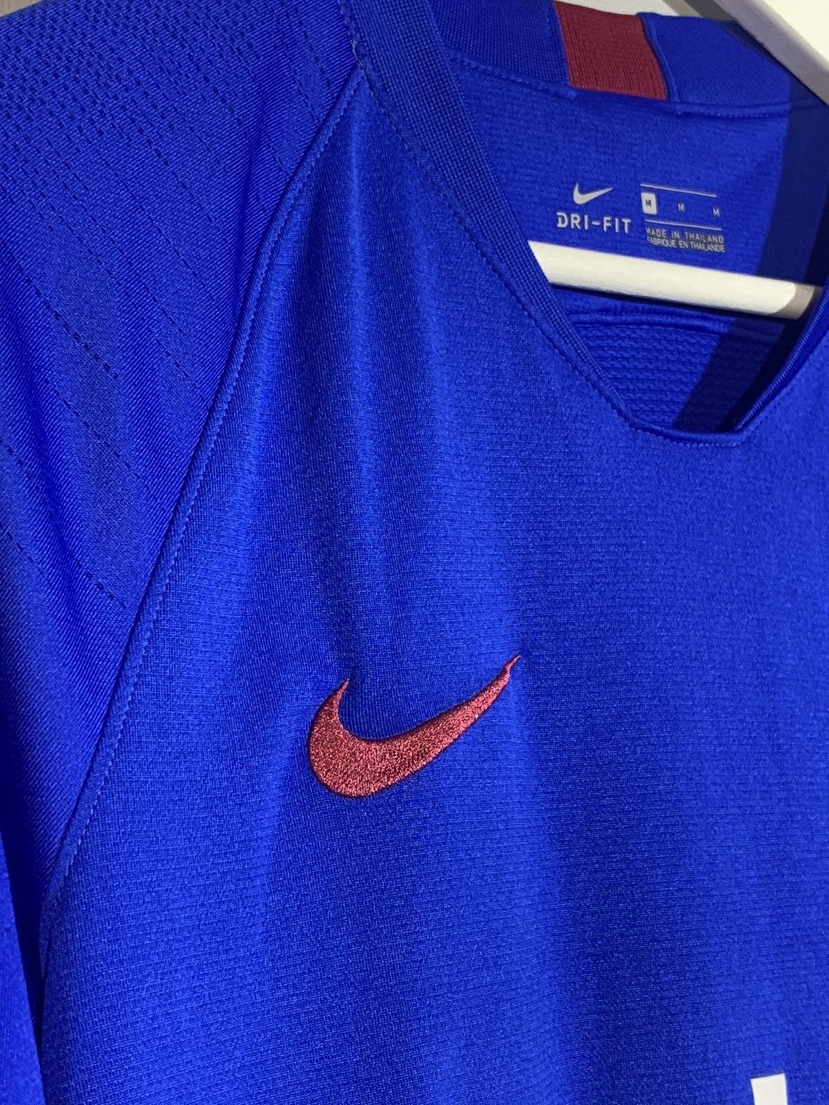 Other Barcelona Nike Y2k Streetwear Blokecore Football Shirt Size US M / EU 48-50 / 2 - 5 Thumbnail
