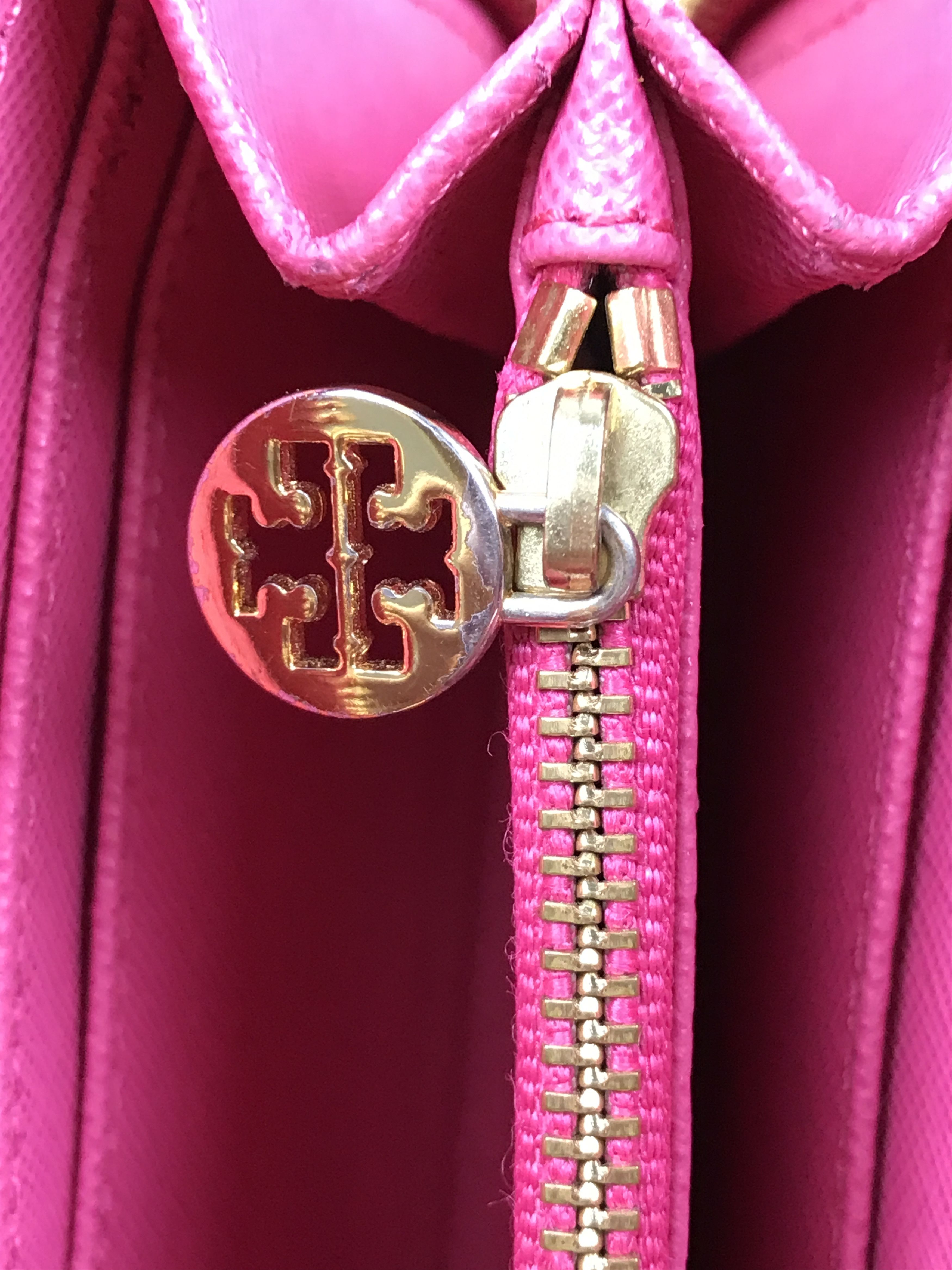Designer × Tory Burch × Vintage Tory Burch Audra Reva Gold Logo Zip Around Long Wallet Size ONE SIZE - 15 Thumbnail