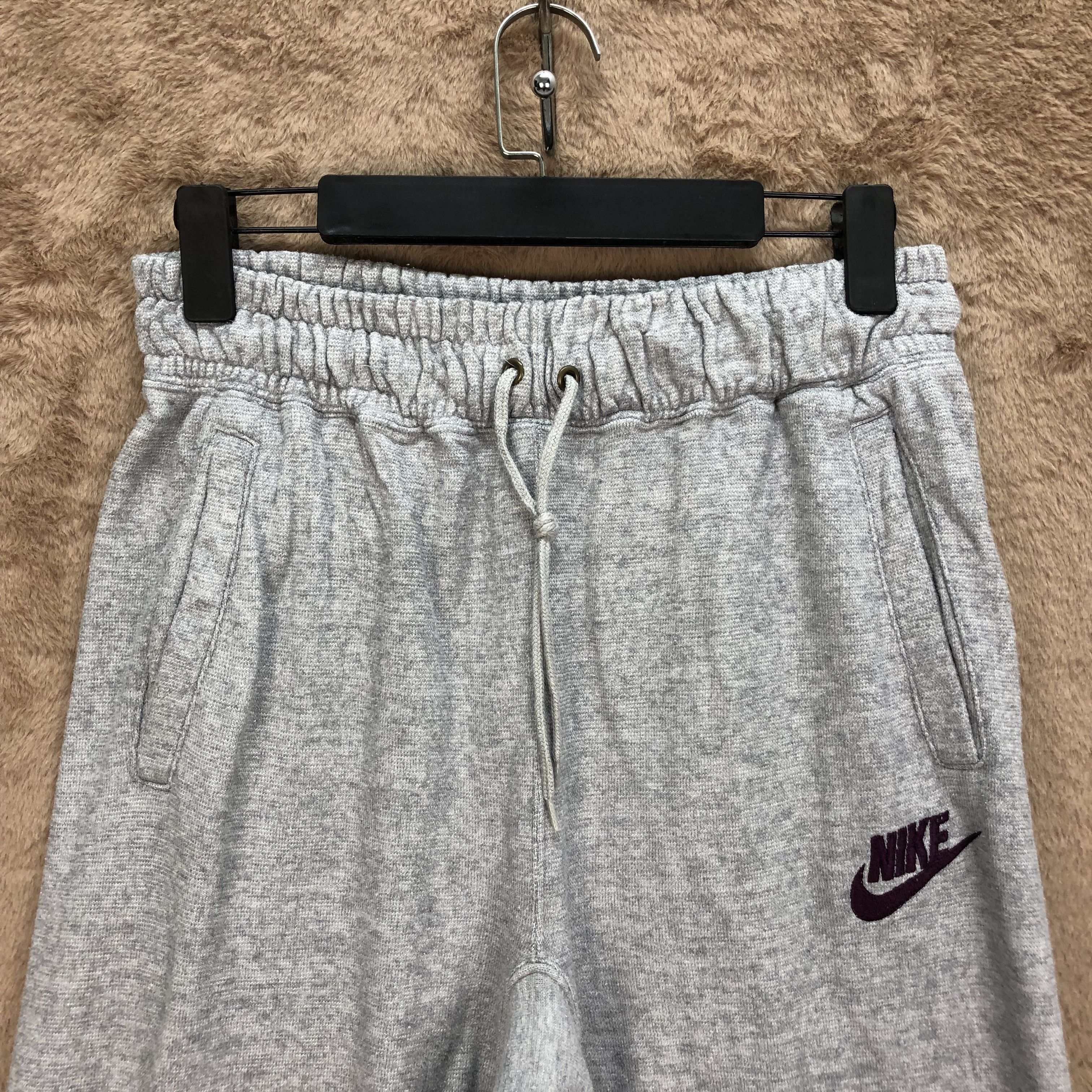 Nike Vintage Nike Sweatpants #5062-22 Size US 32 / EU 48 - 2 Thumbnail