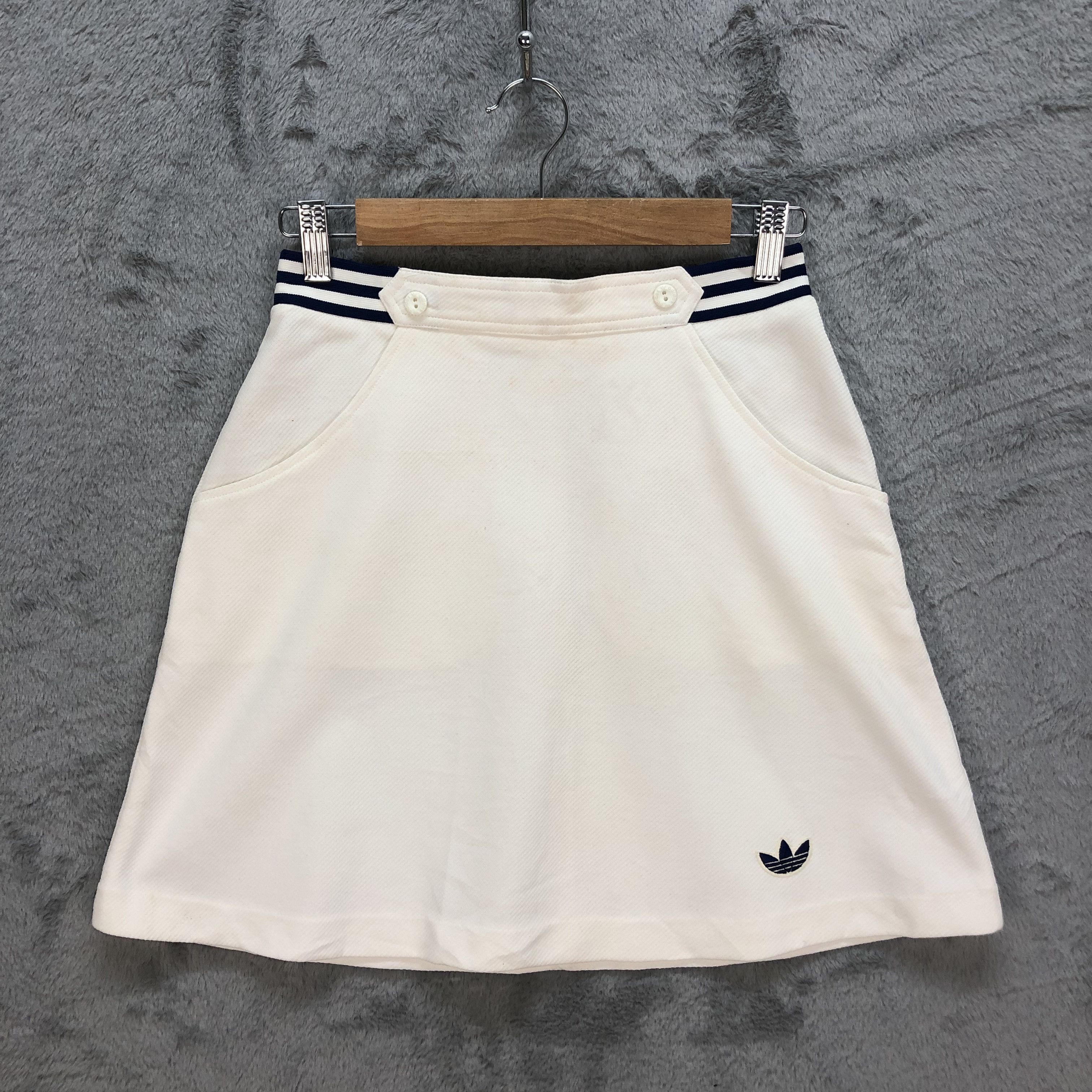 image of Adidas Trefoil White Mini Skirts 6082-216, Women's (Size 26)