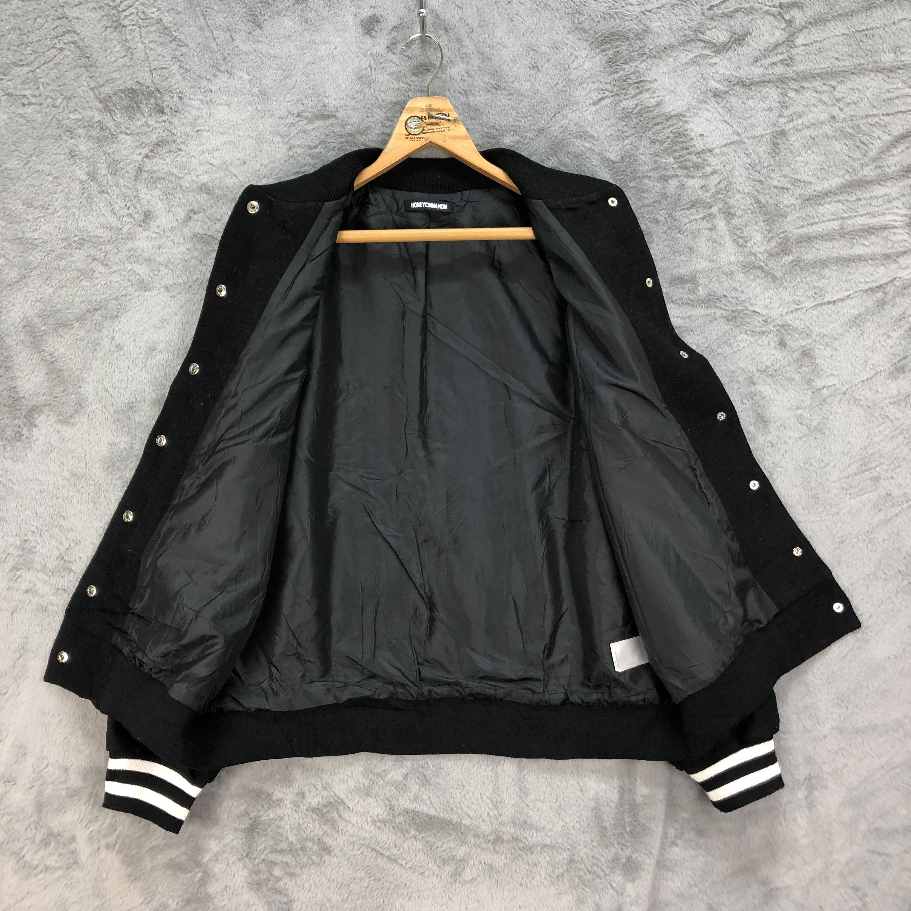 Other WANTED HONEY CINNAMON VARSITY JACKET #4843-173 Size US L / EU 52-54 / 3 - 9 Thumbnail