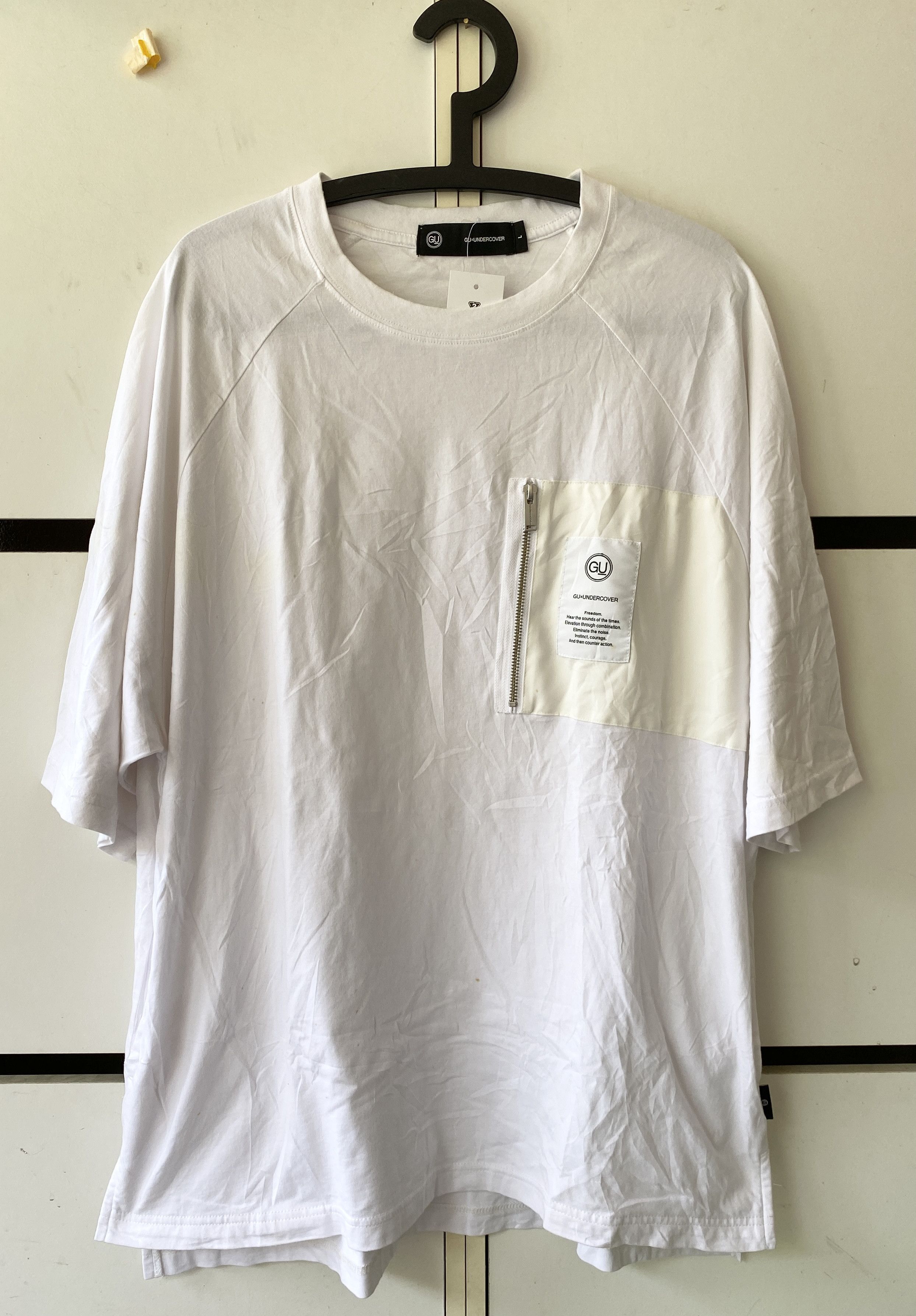 GU × Japanese Brand × Undercover UNDERCOVER X GU T SHIRT Size US L / EU 52-54 / 3 - 1 Thumbnail