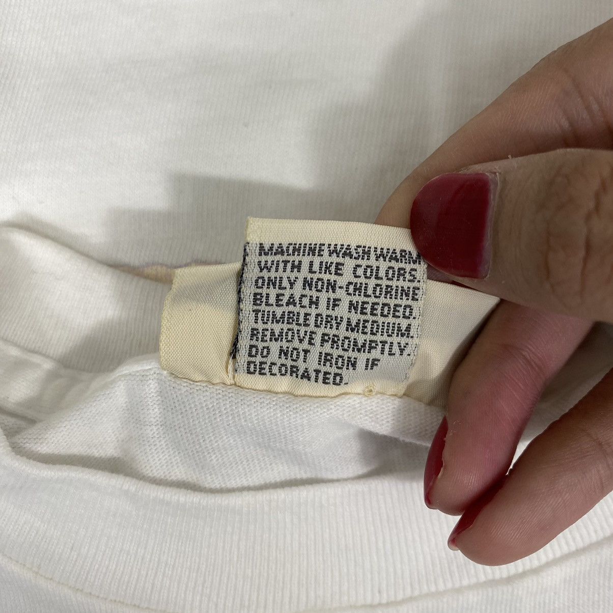 Banana Republic × Vintage Vintage BANANA REPUBLIC World Map Print Pocket White Short Size US S / EU 44-46 / 1 - 8 Thumbnail
