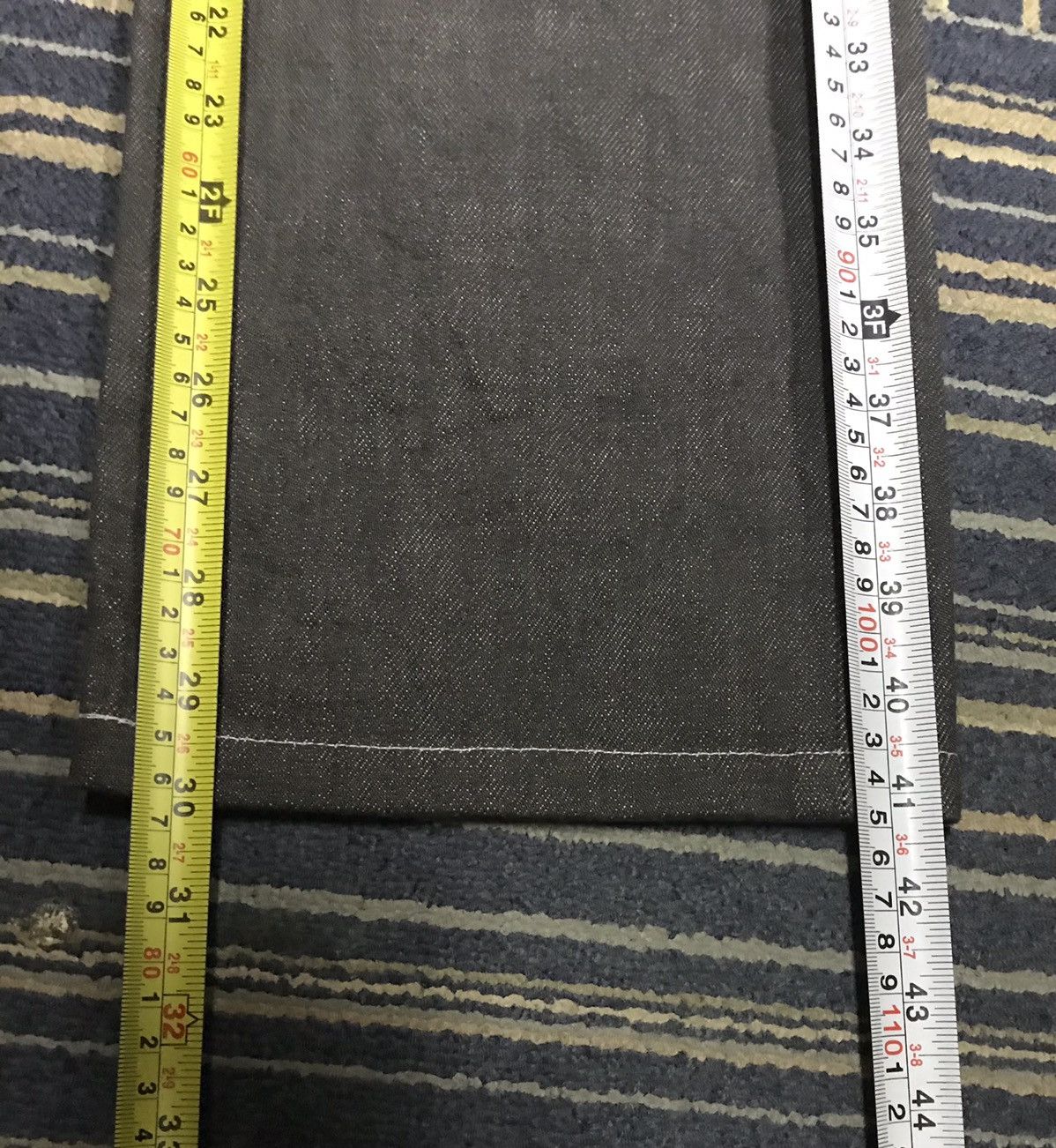A.P.C. A.P.C Selvedge Size 29x30 Like New Condition Size US 29 - 14 Thumbnail