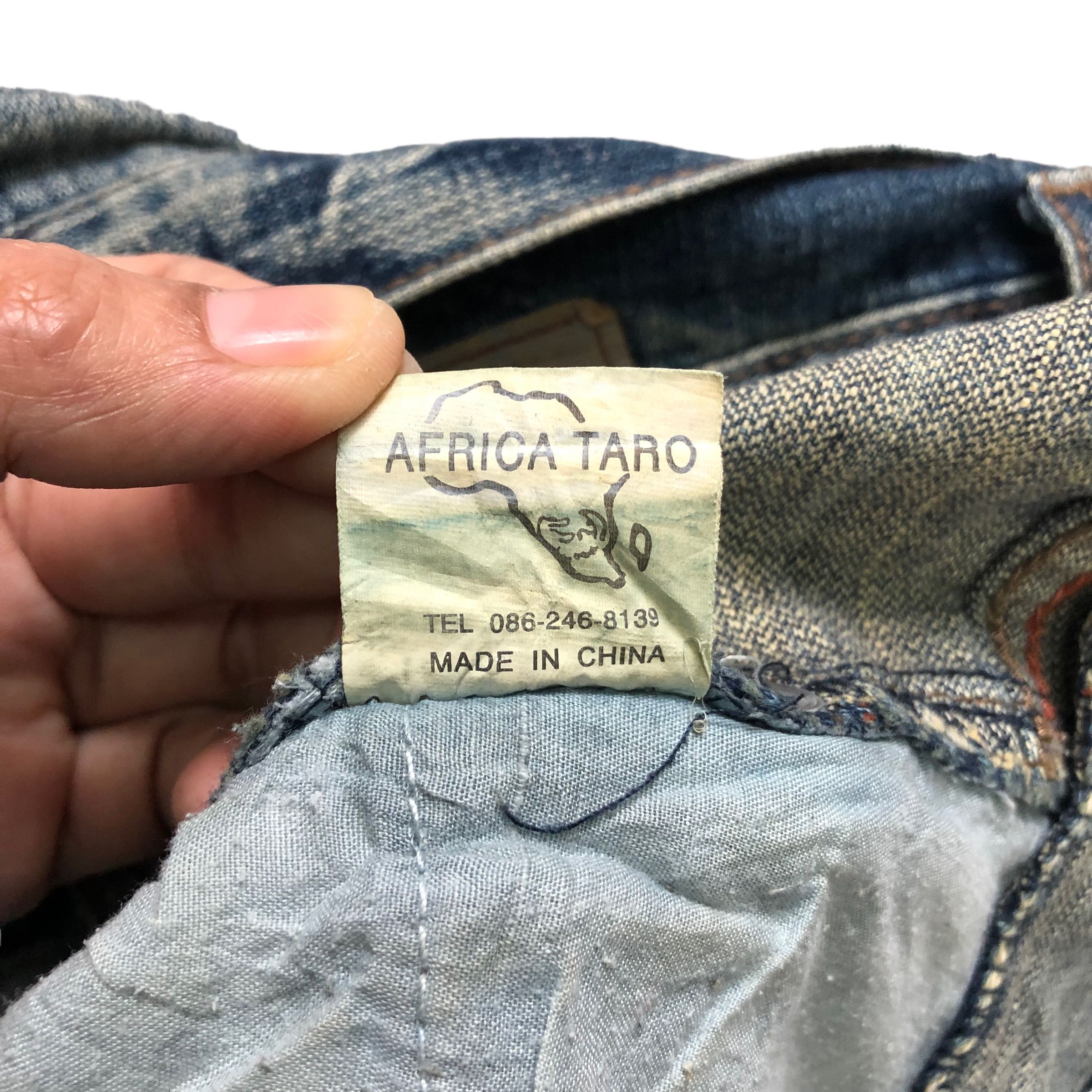 Vintage TRASHED🔥 AFRICA TARO DOUBLE WAIST DISTRESS DENIM #6138-220 Size US 32 / EU 48 - 13 Thumbnail