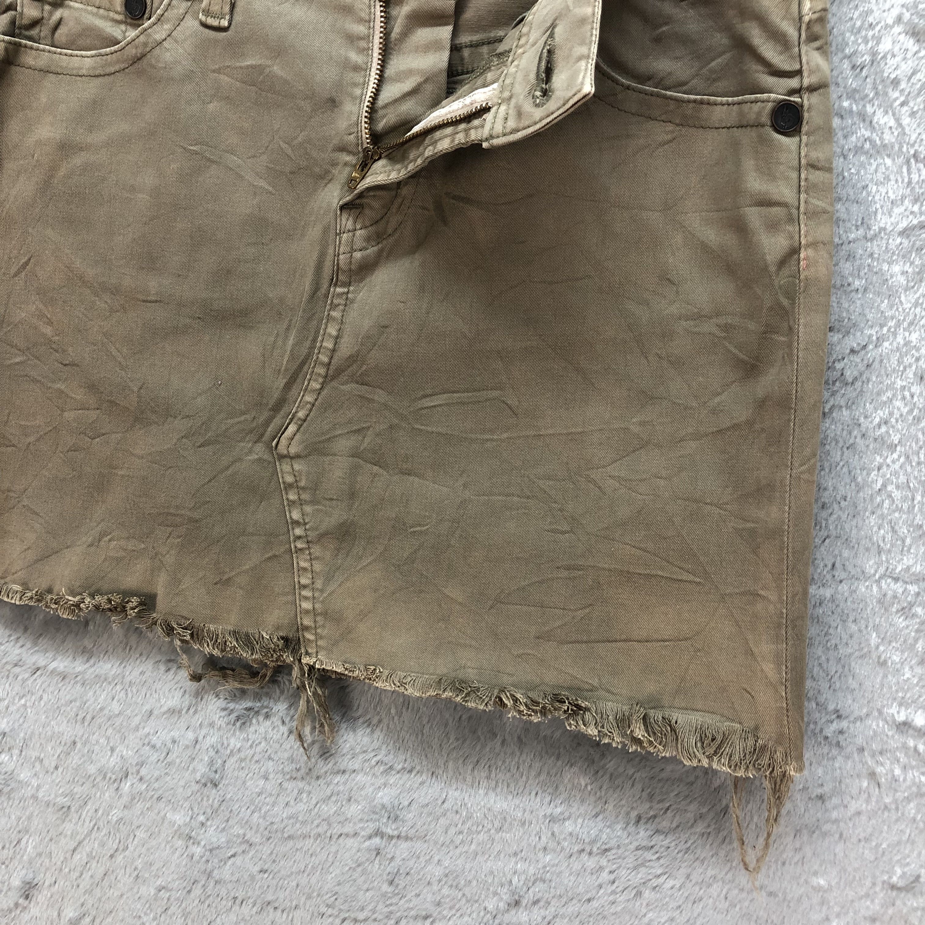 Levi's LEVIS X YOCO MORIMOTO YMDO MINI SKIRTS #6208-54 Size 30" / US 8 / IT 44 - 13 Thumbnail