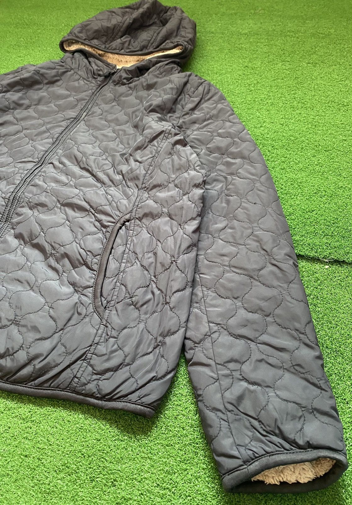 Uniqlo UNIQLO HOODIE JACKET Size M / US 6-8 / IT 42-44 - 2 Thumbnail