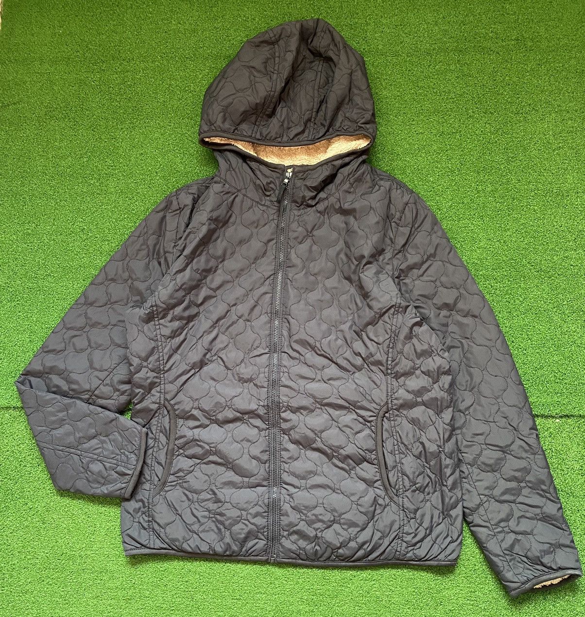 Uniqlo UNIQLO HOODIE JACKET Size M / US 6-8 / IT 42-44 - 1 Thumbnail