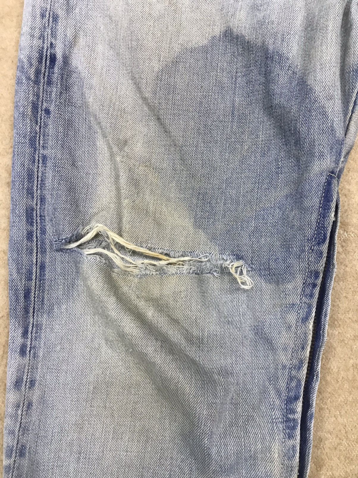 Levi's Vintage Clothing Rare 🔥 Vintage Levi’s Big E Selvedge Distressed Denim Size US 33 - 8 Thumbnail