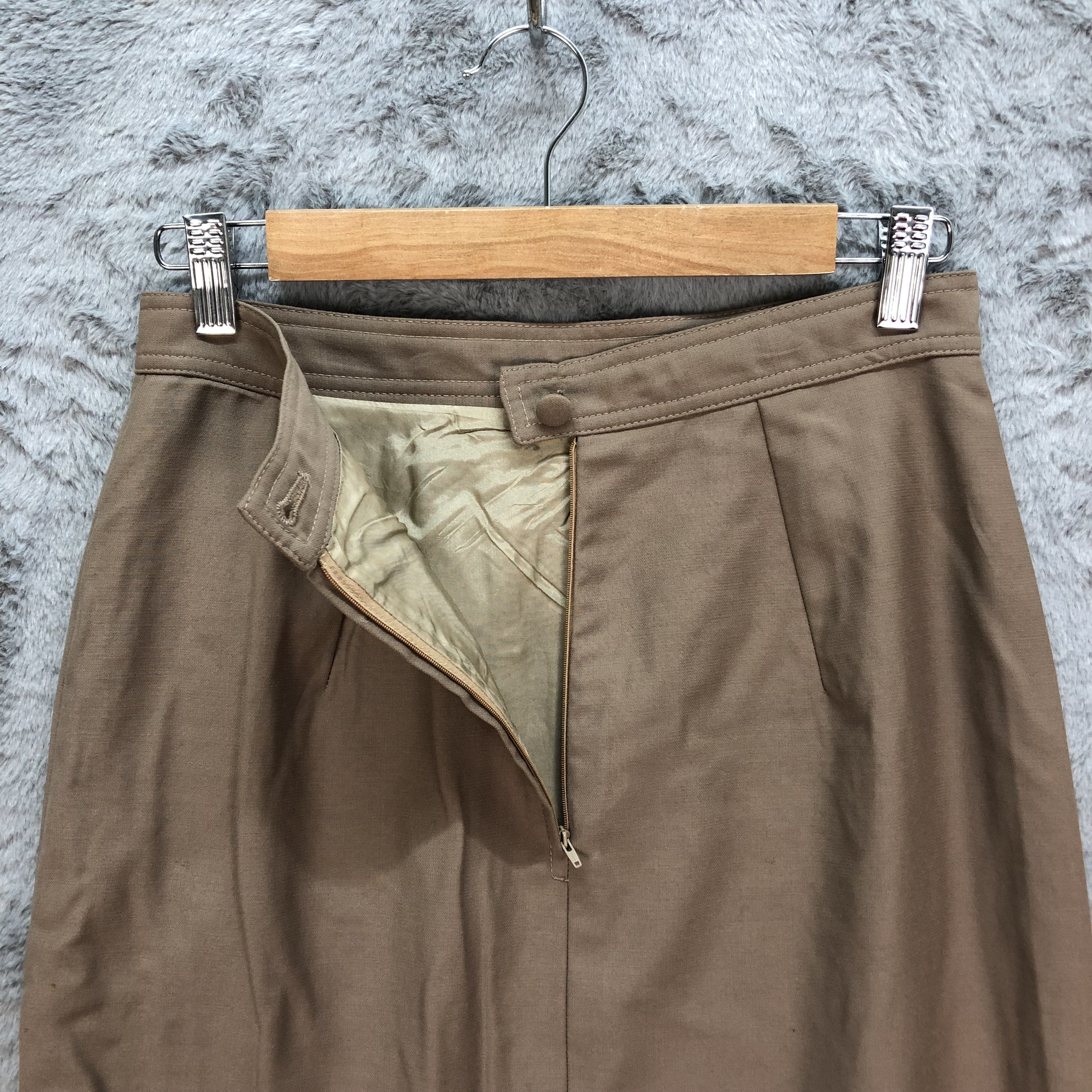 Valentino Valentino Garavani Lana Wool Skirt #6214-54 Size 29" - 11 Thumbnail