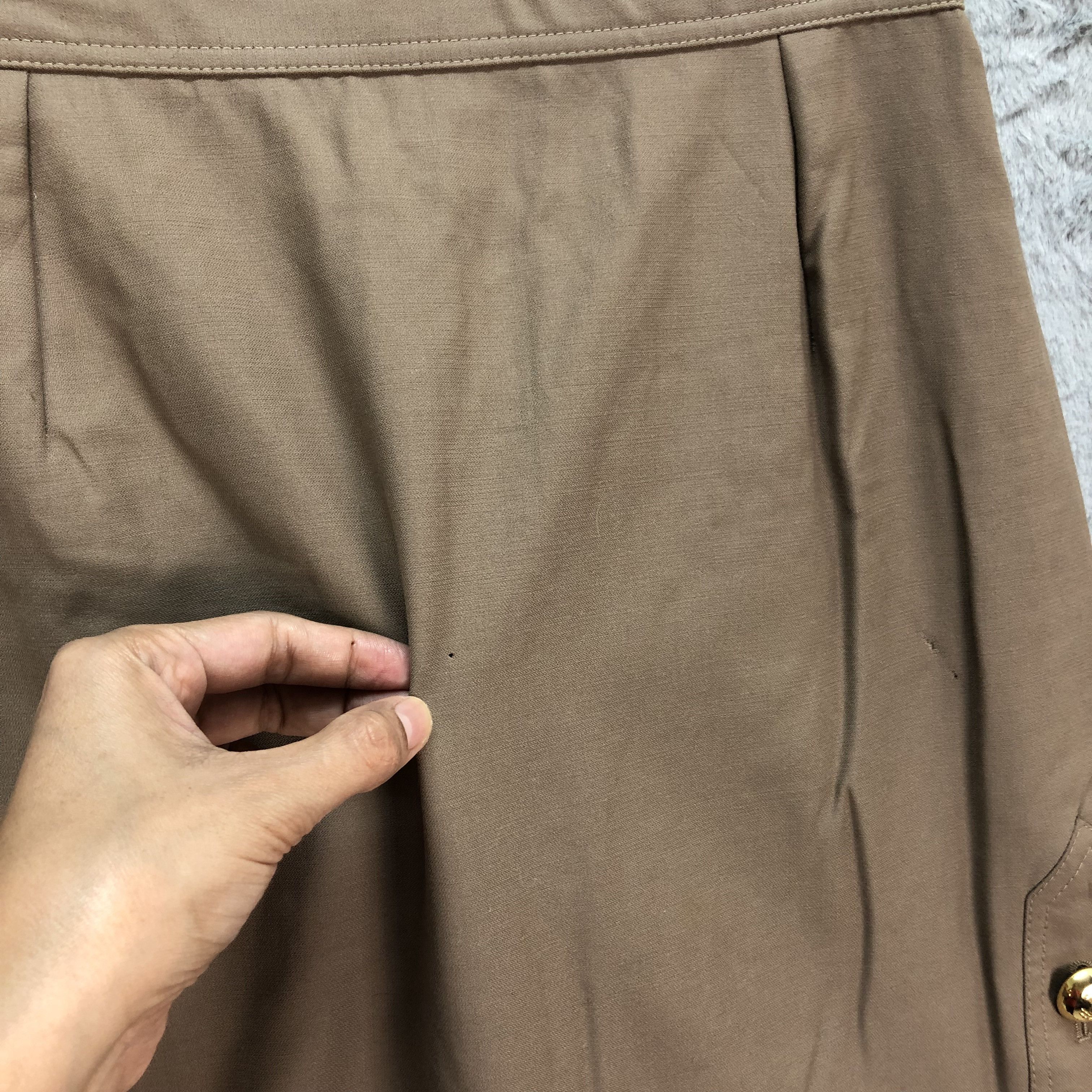 Valentino Valentino Garavani Lana Wool Skirt #6214-54 Size 29" - 3 Thumbnail