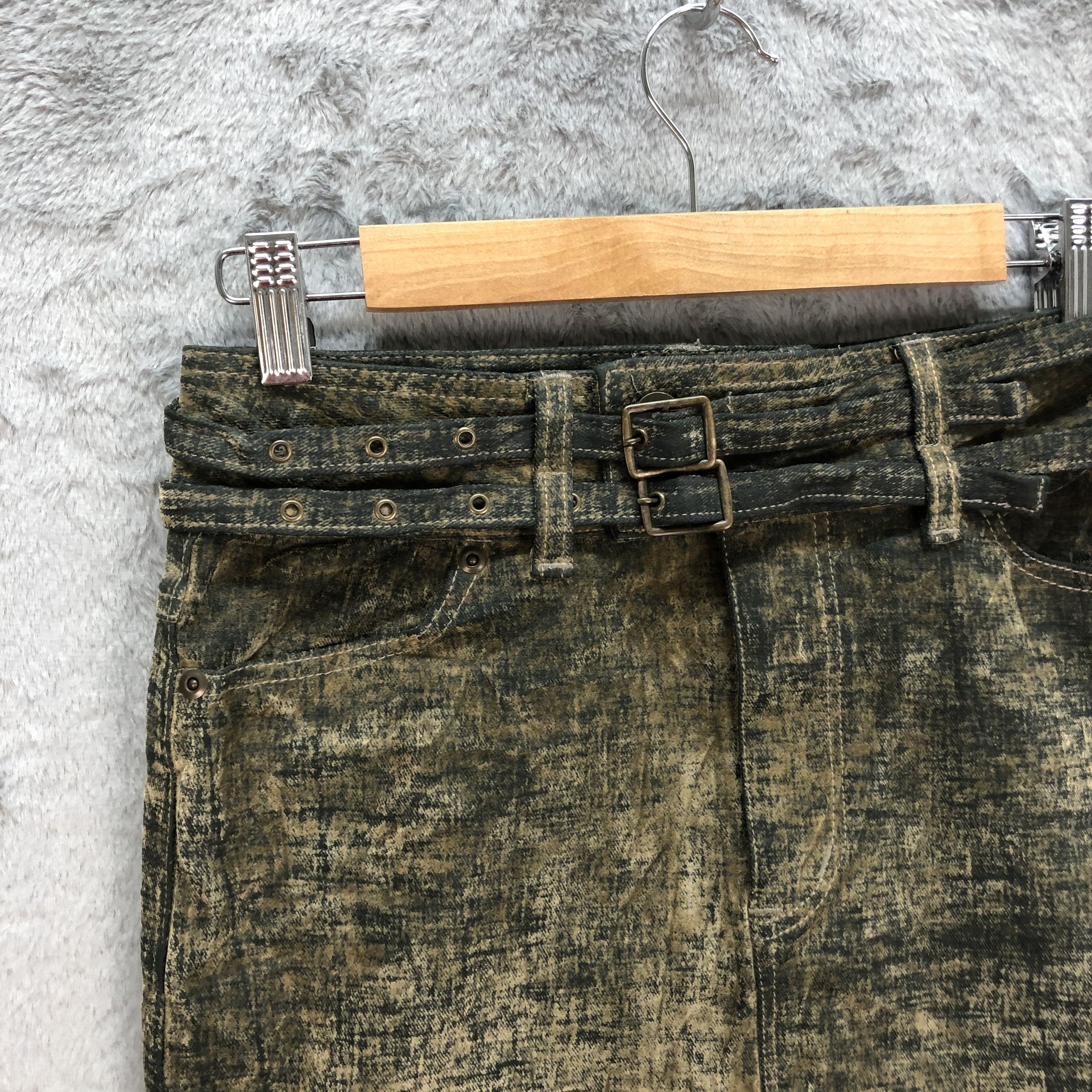 Japanese Brand U.T.A EXCLUSIVE FOR CIEL REIV RUSTY MINI SKIRTS #6206-54 Size 28" / US 6 / IT 42 - 3 Thumbnail