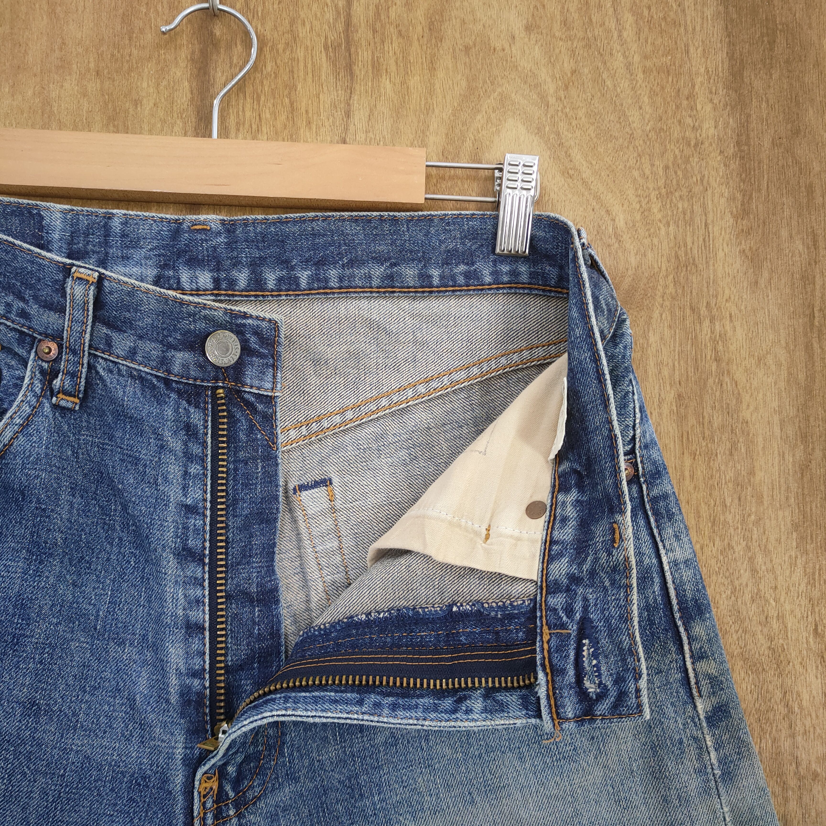 Levi's Vintage Clothing VINTAGE LEVI'S 502 BIG E 96' SELVEDGE RIPPEP JEANS PANTS Size US 30 / EU 46 - 17 Thumbnail