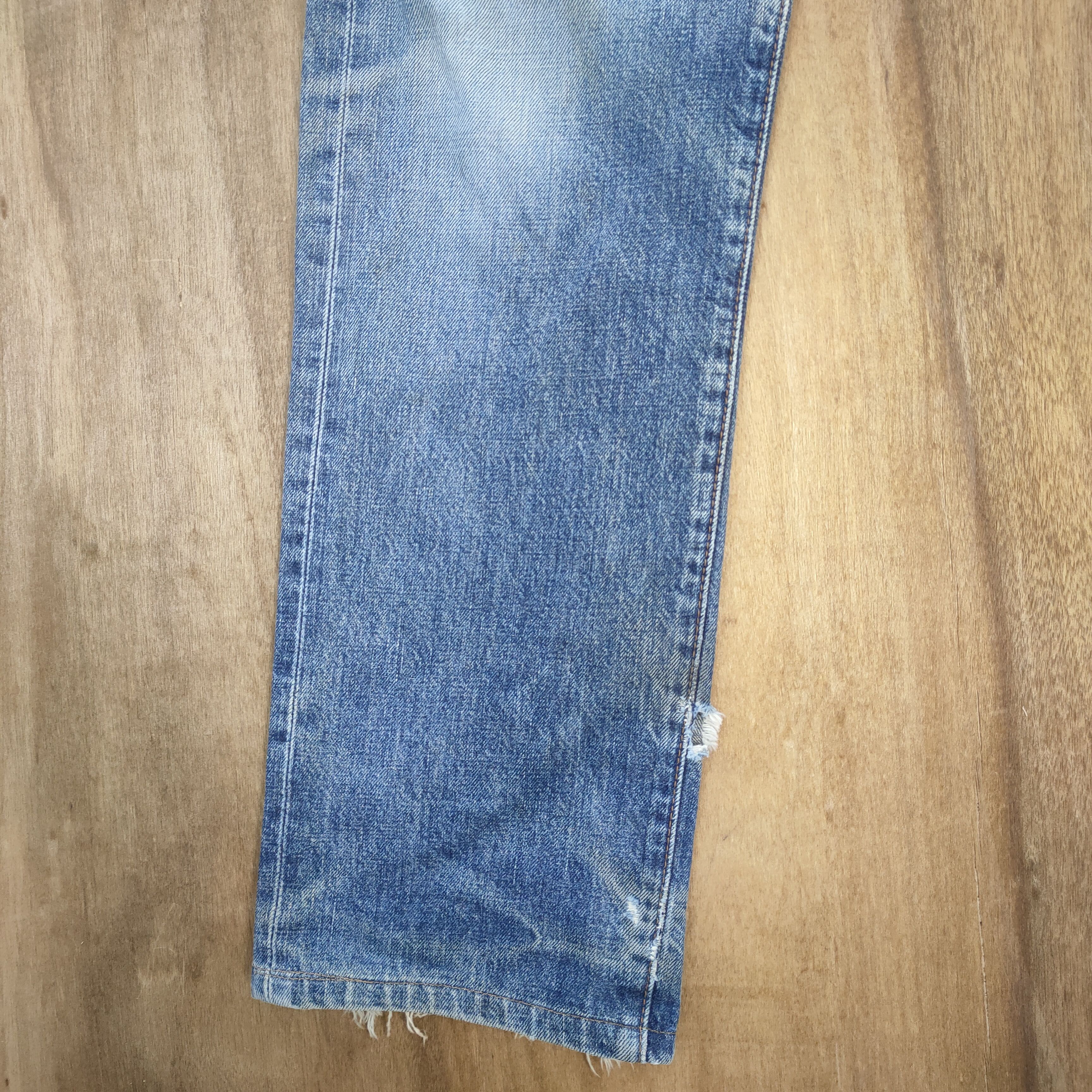 Levi's Vintage Clothing VINTAGE LEVI'S 502 BIG E 96' SELVEDGE RIPPEP JEANS PANTS Size US 30 / EU 46 - 9 Thumbnail