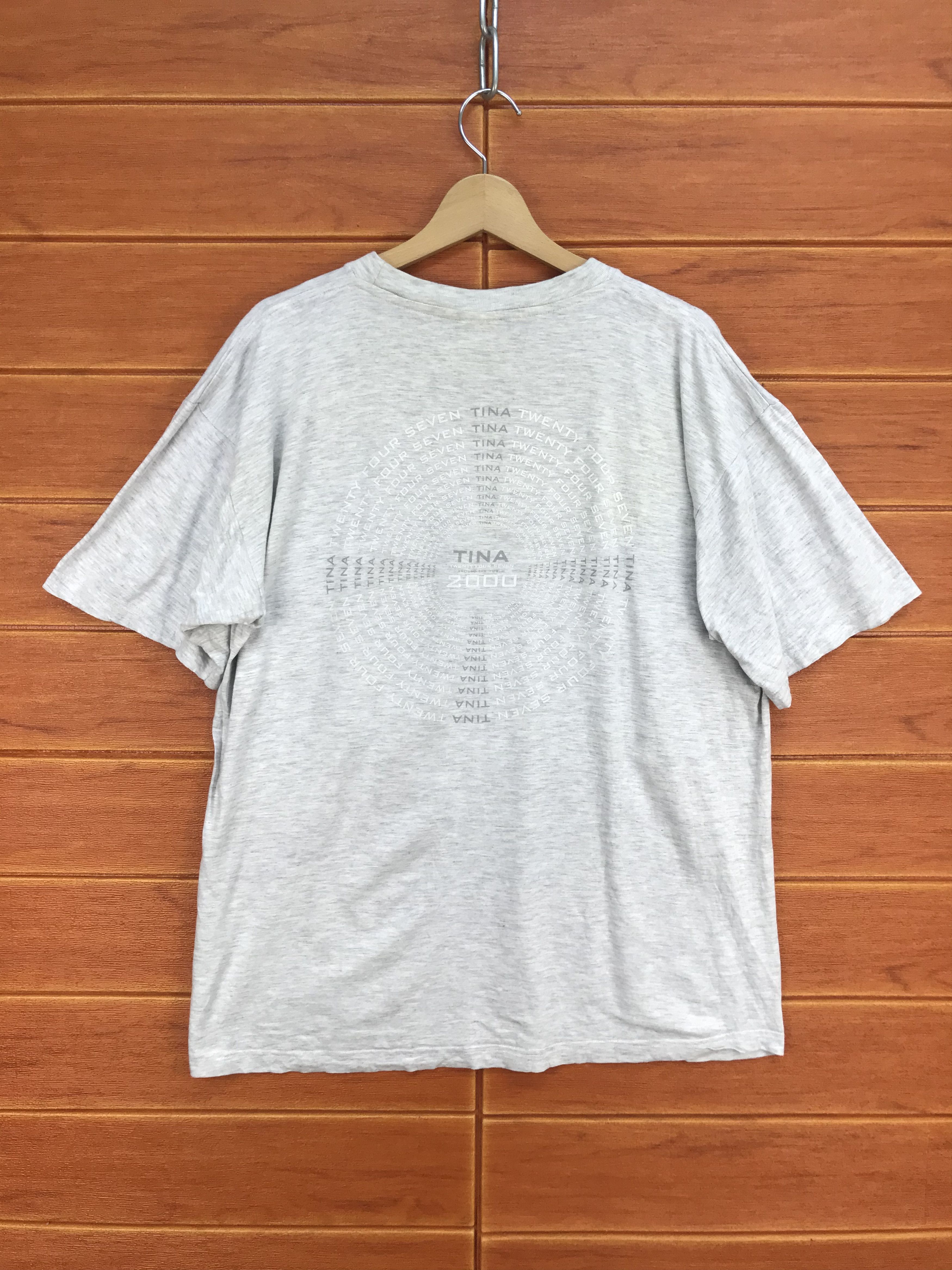 Band Tees Vintage 90s TINA TURNER Tour T-Shirt Size US XL / EU 56 / 4 - 8 Thumbnail