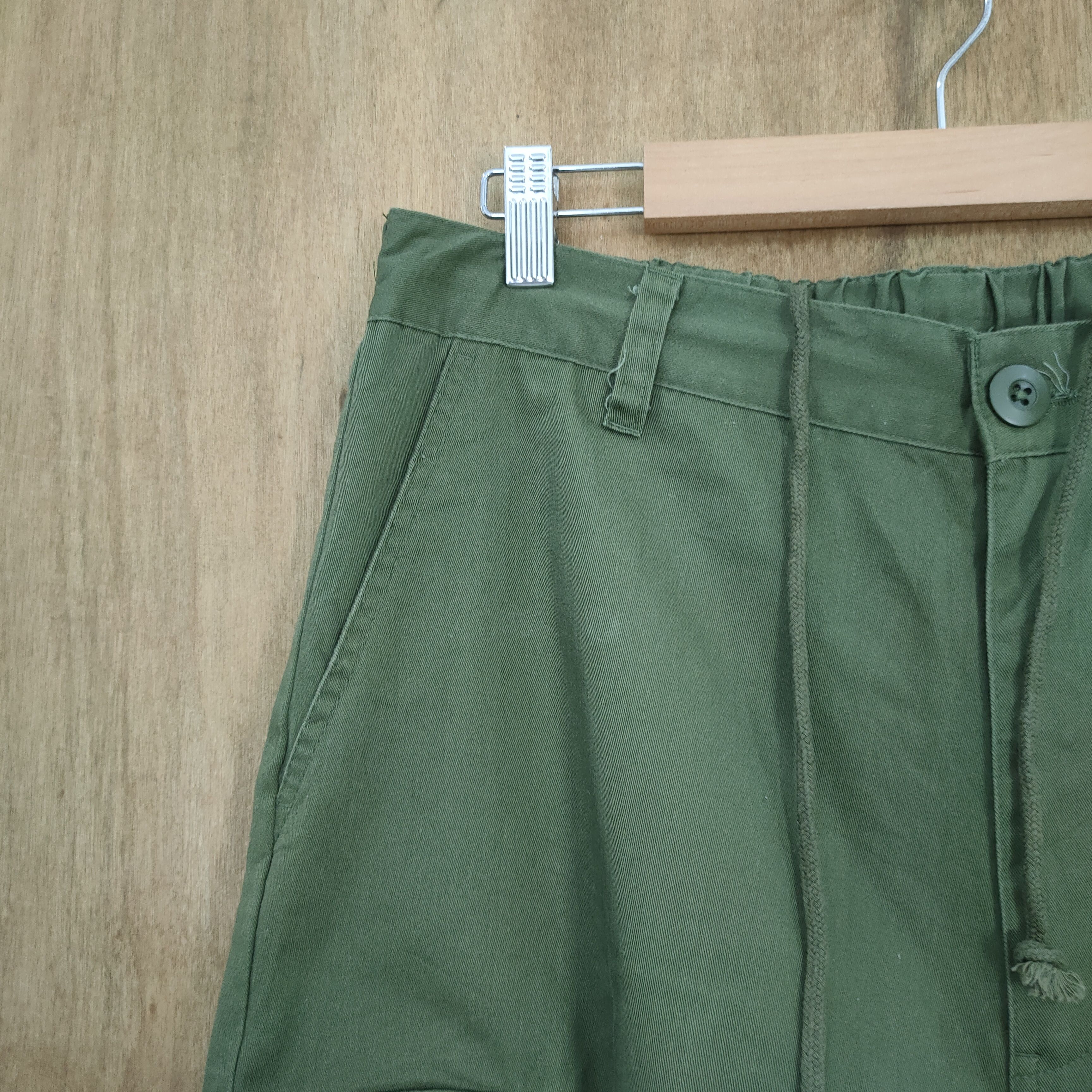 Japanese Brand VINTAGE JAPANESE PARACHUTE CARGO PANTS Size US 34 / EU 50 - 4 Thumbnail
