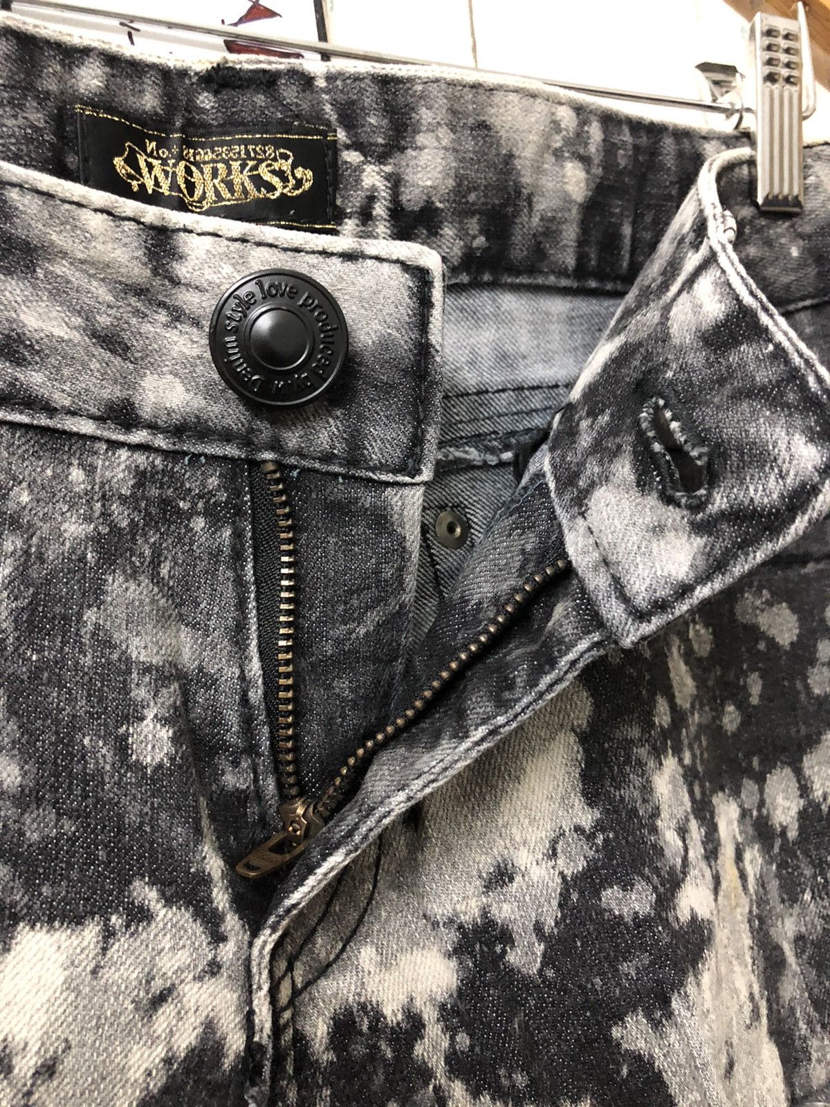 20471120 × Japanese Brand Works Japan Distressed bleach Size US 30 / EU 46 - 12 Thumbnail