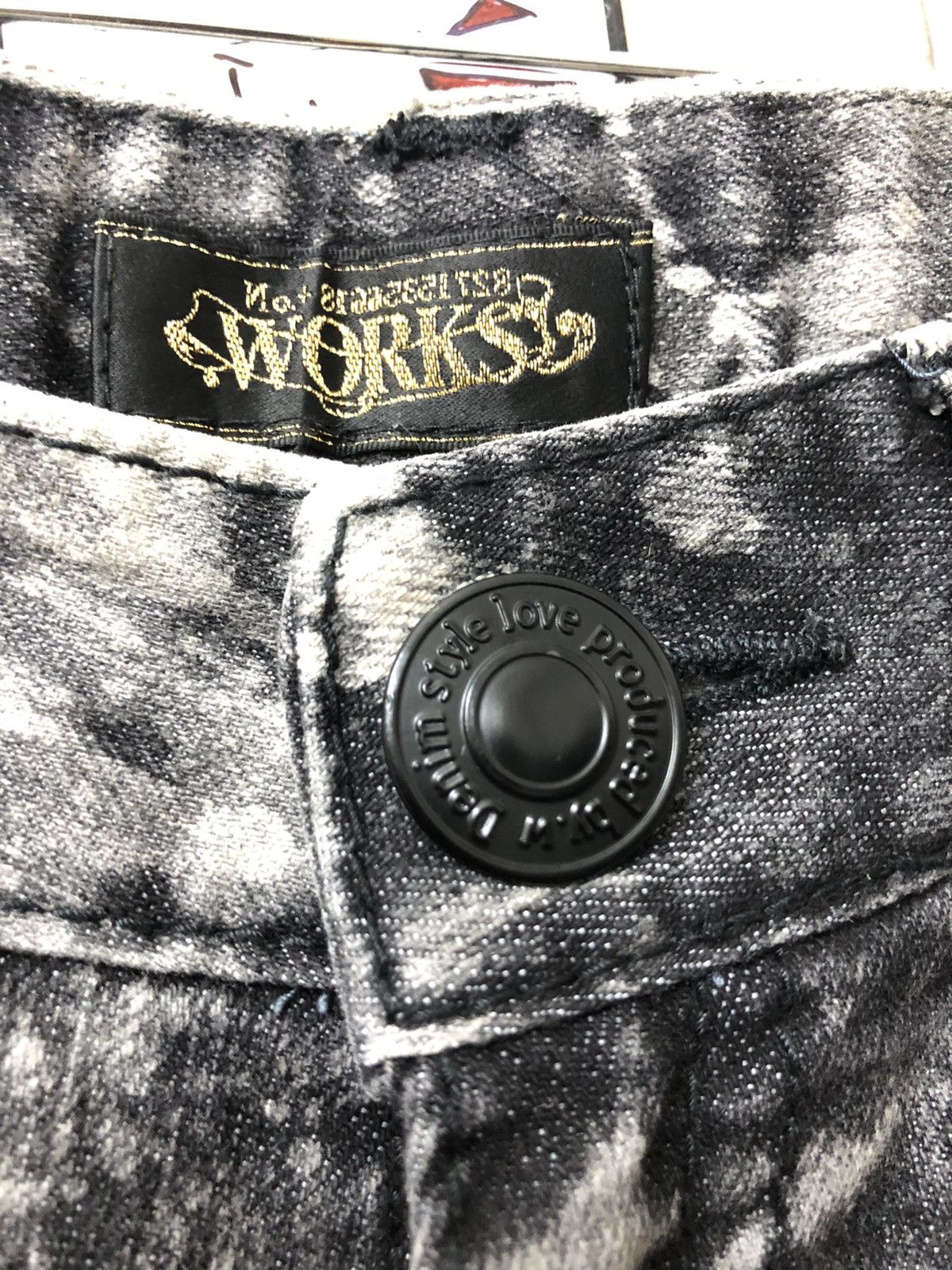 20471120 × Japanese Brand Works Japan Distressed bleach Size US 30 / EU 46 - 13 Thumbnail