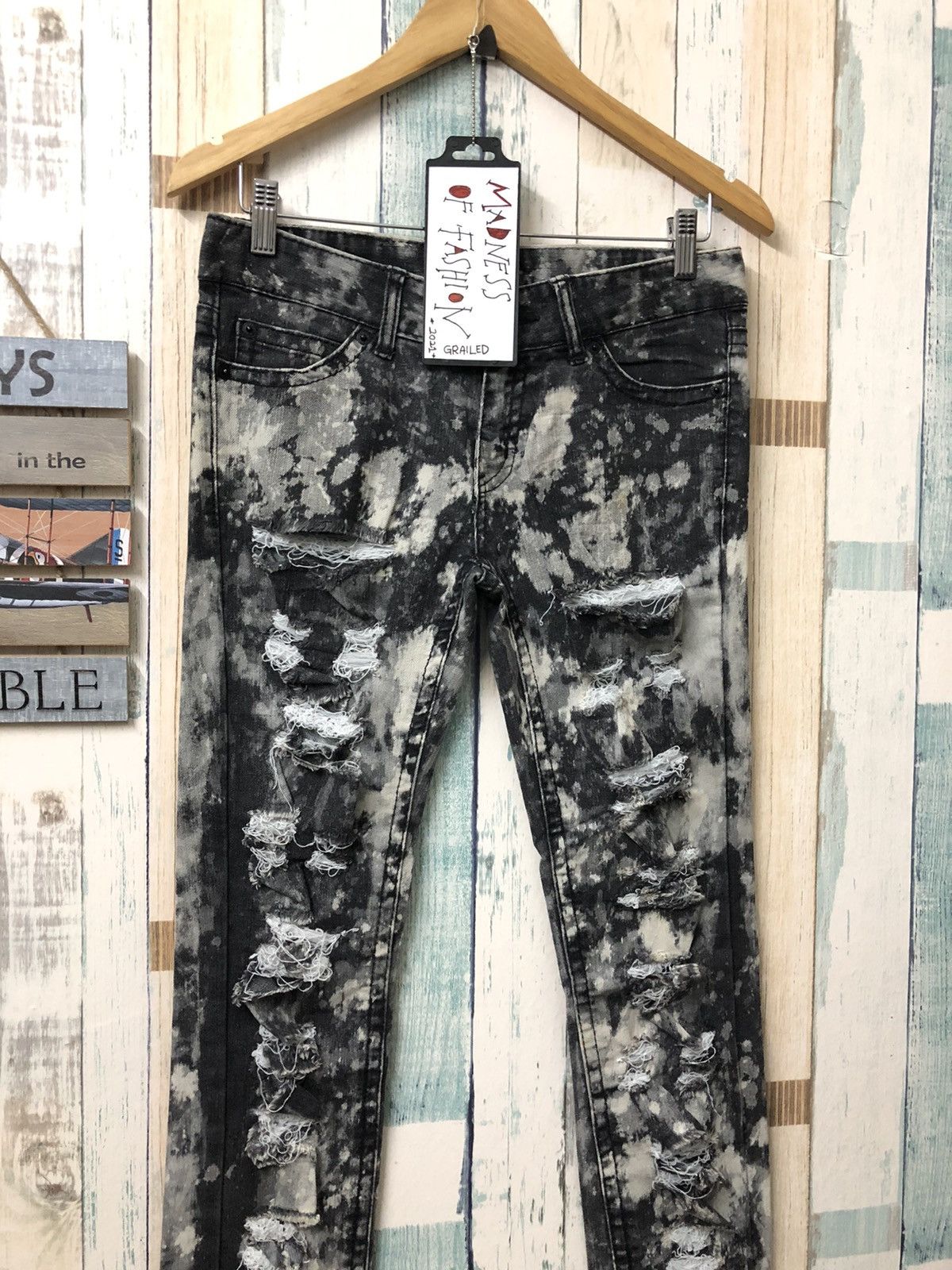 20471120 × Japanese Brand Works Japan Distressed bleach Size US 30 / EU 46 - 3 Thumbnail