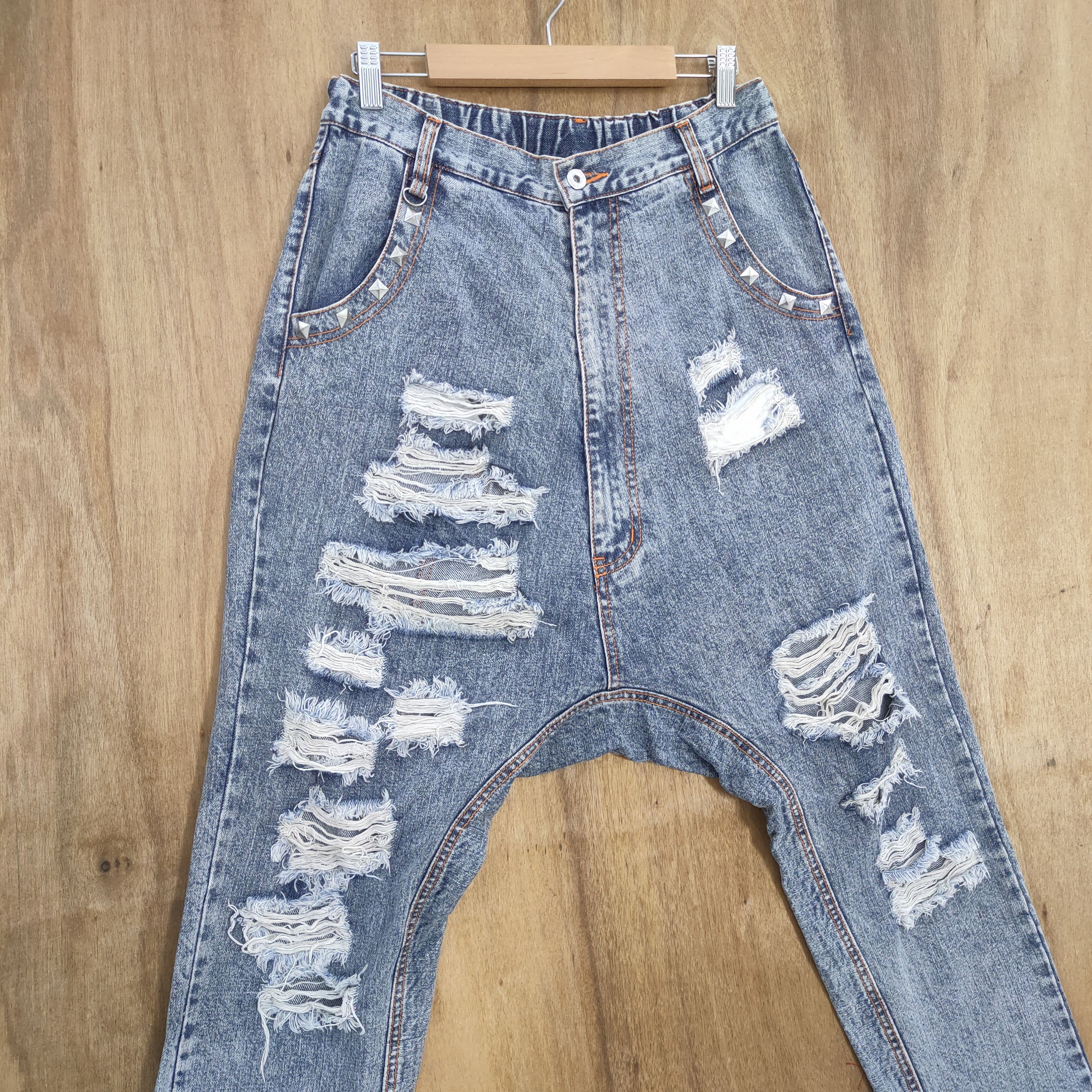 Jean LOVERS ROCK BONDAGE HIP HOP DISTRESSED JEANS Size US 30 / EU 46 - 2 Thumbnail