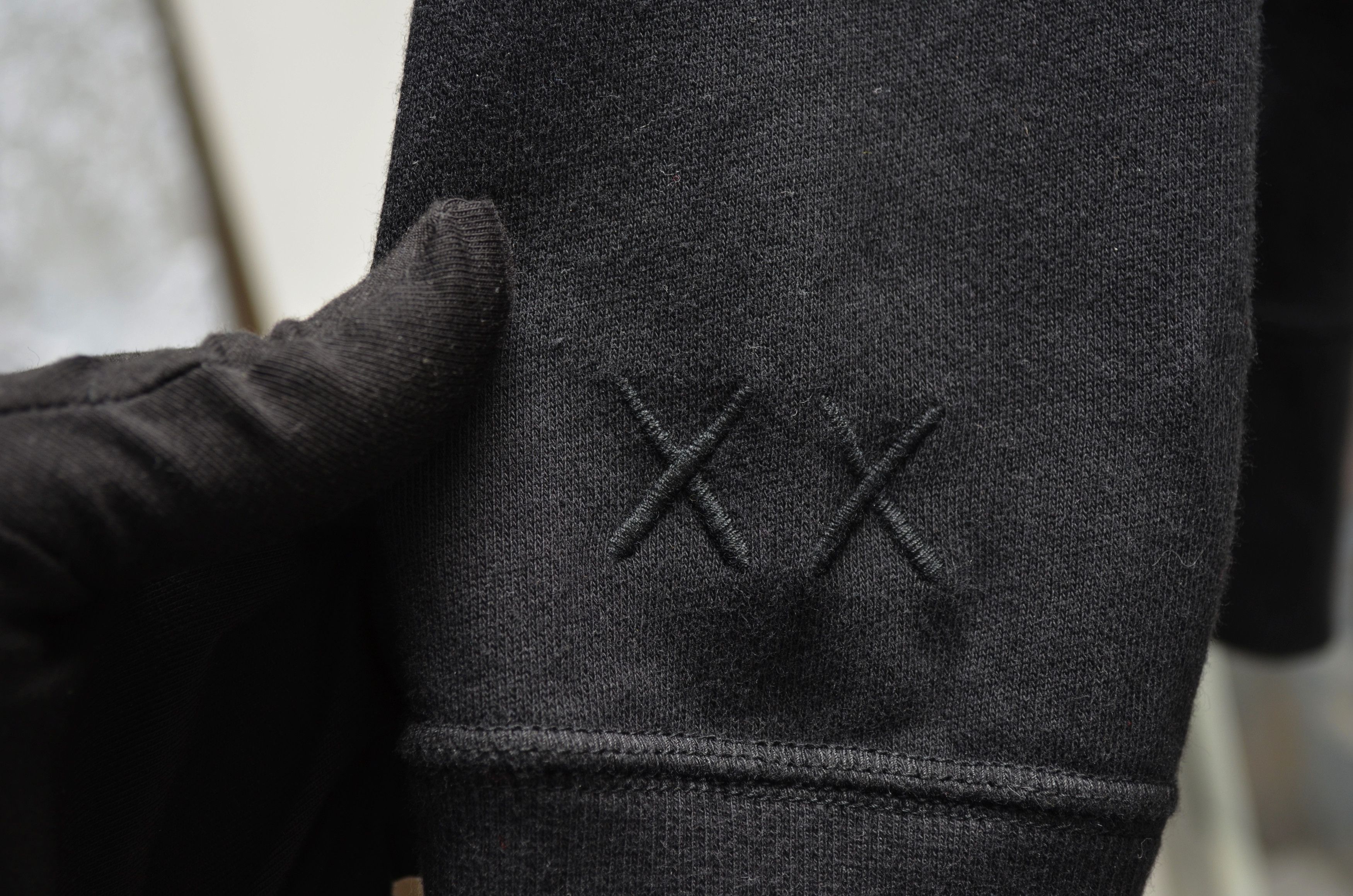 Kaws × Peanuts × Uniqlo KAWS x Uniqlo x Peanuts Joe Kaws Doghouse Hoodie Size US M / EU 48-50 / 2 - 6 Thumbnail