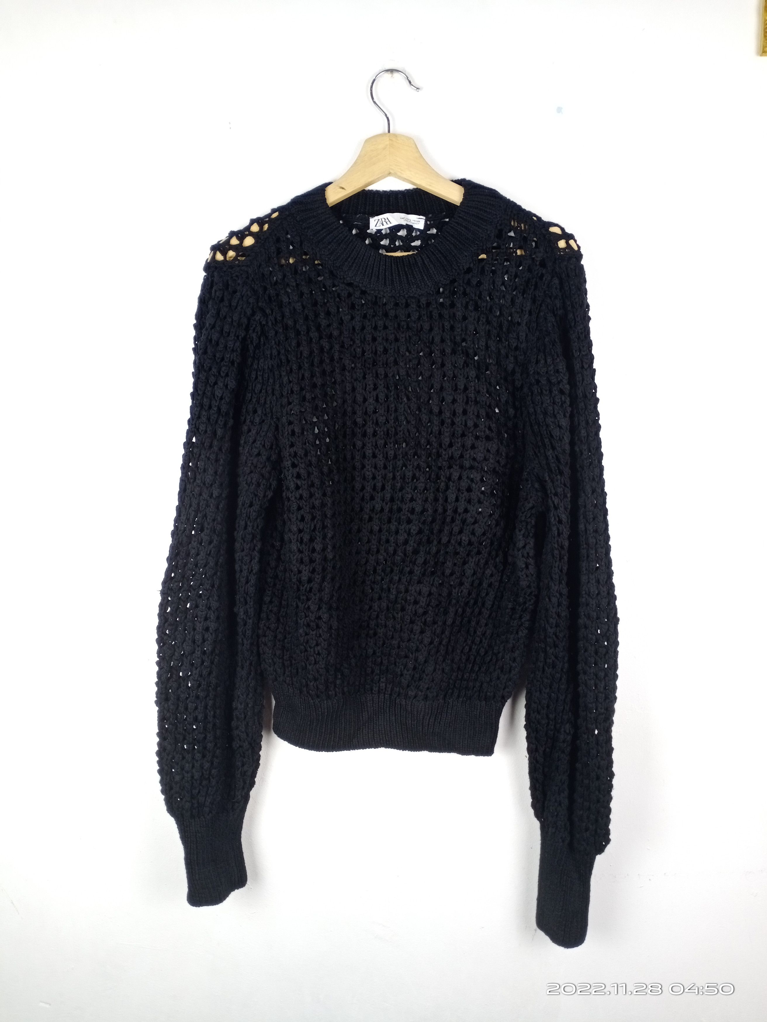Zara ZARA Woodstock Peanuts Sweater | Grailed