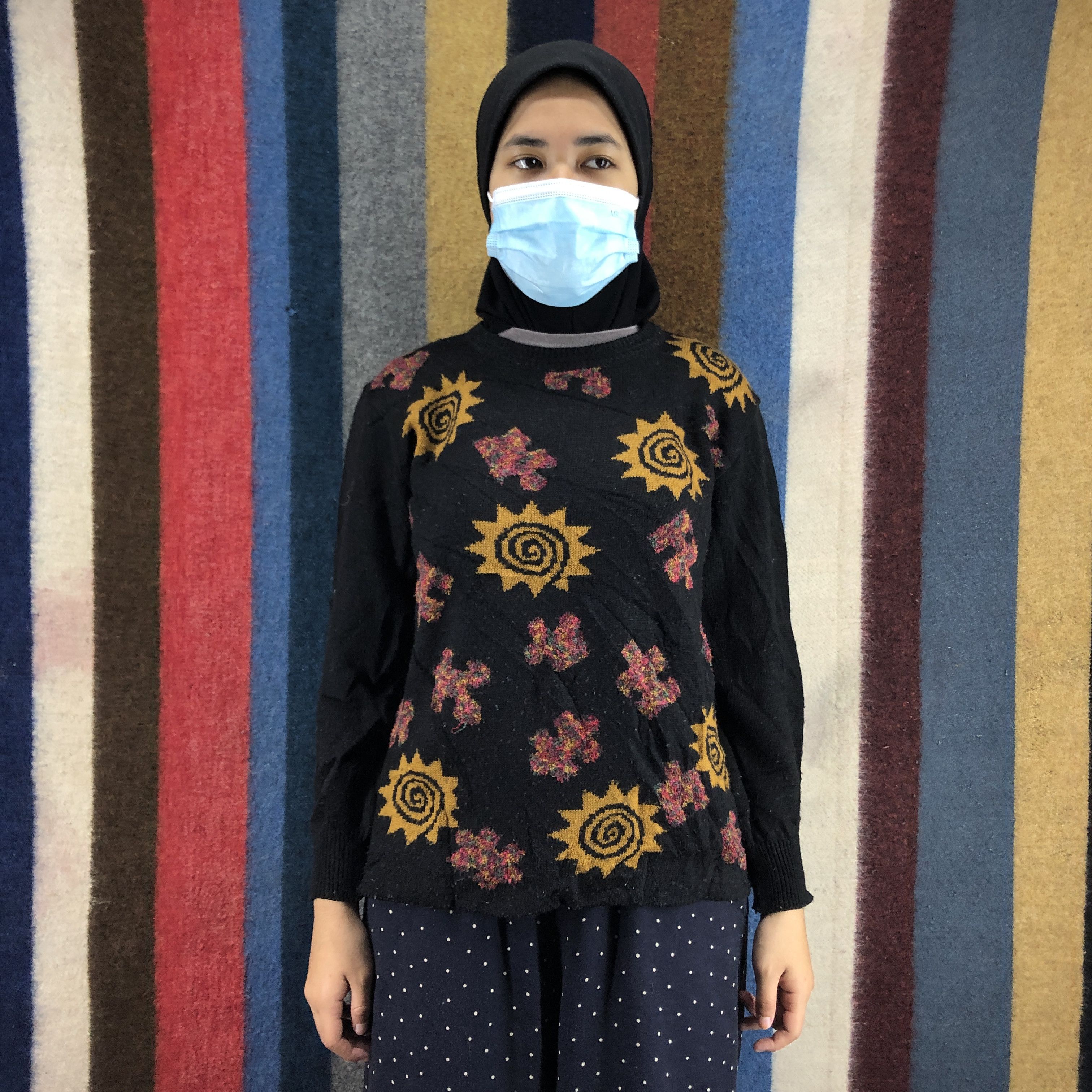Japanese Brand PALLS PYRA by NACKS Women Knitwear Sunflower Print #0462/S Size S / US 4 / IT 40 - 1 Thumbnail