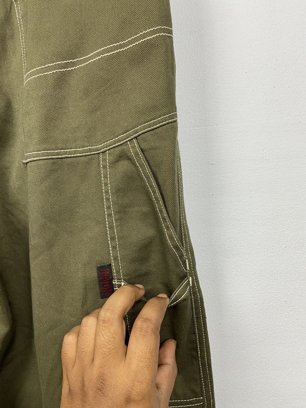 Japanese Brand × Other Japanese Brand RATON LAVEUR Japan Baggy Cropped Cargo Pant Size US 34 / EU 50 - 9 Thumbnail