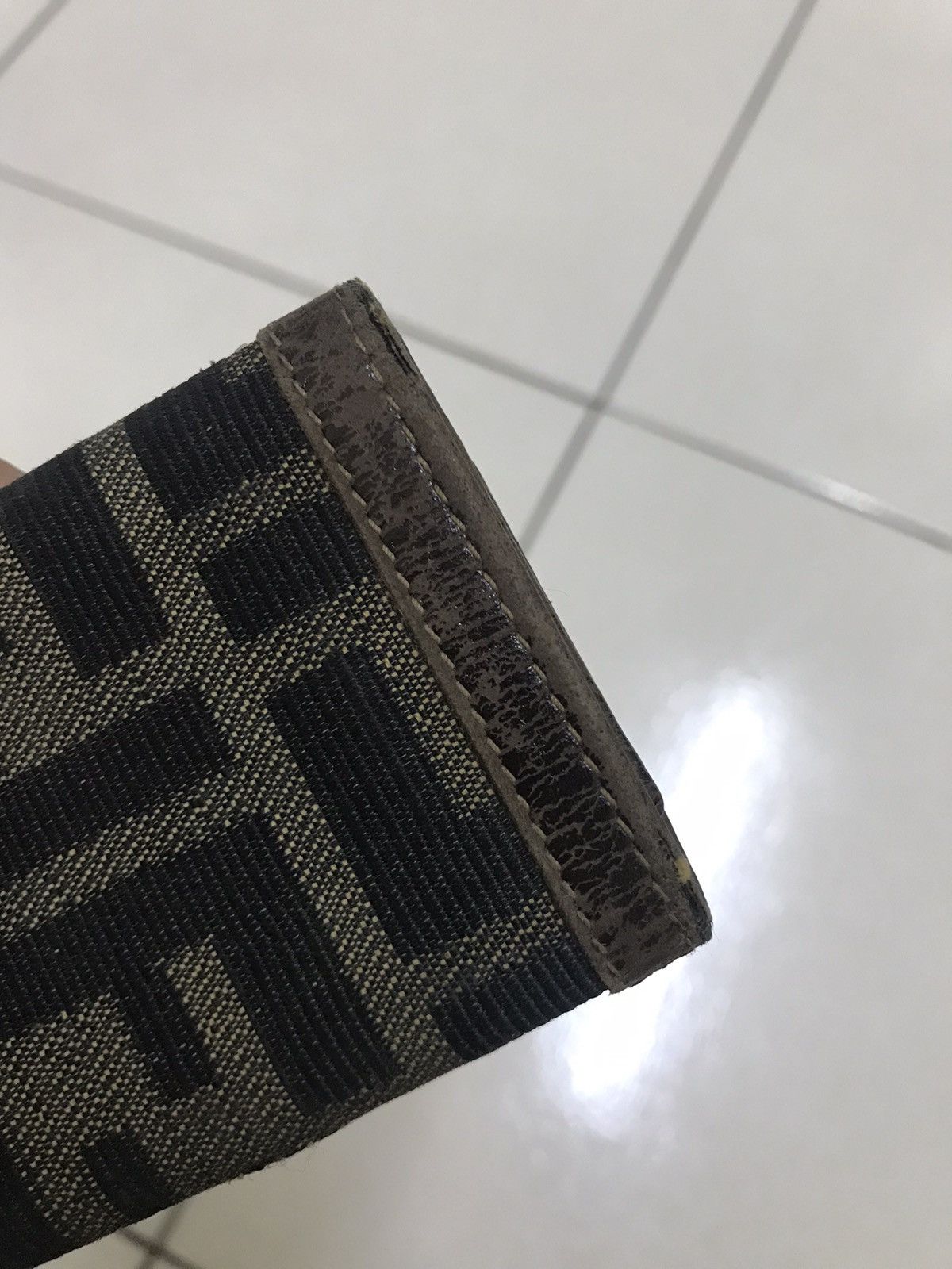 Fendi AUTHENTIC FENDI KEY HOLDER / FENDI PURSE FENDI Size ONE SIZE - 23 Thumbnail